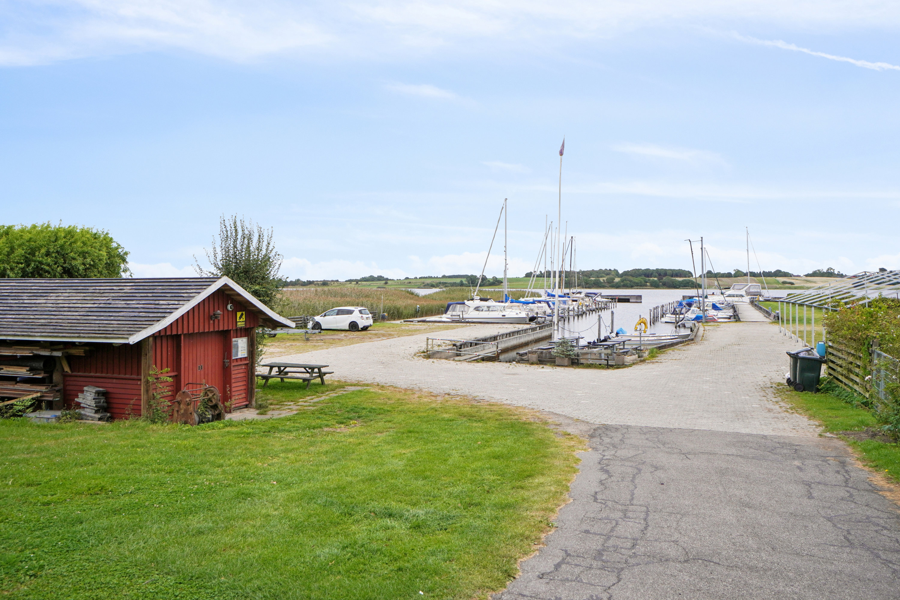 Fremhævet  billede i fuldskærmstilstand. Billede af Ved Fjorden 3, Lyndby, 4070 Kirke Hyllinge