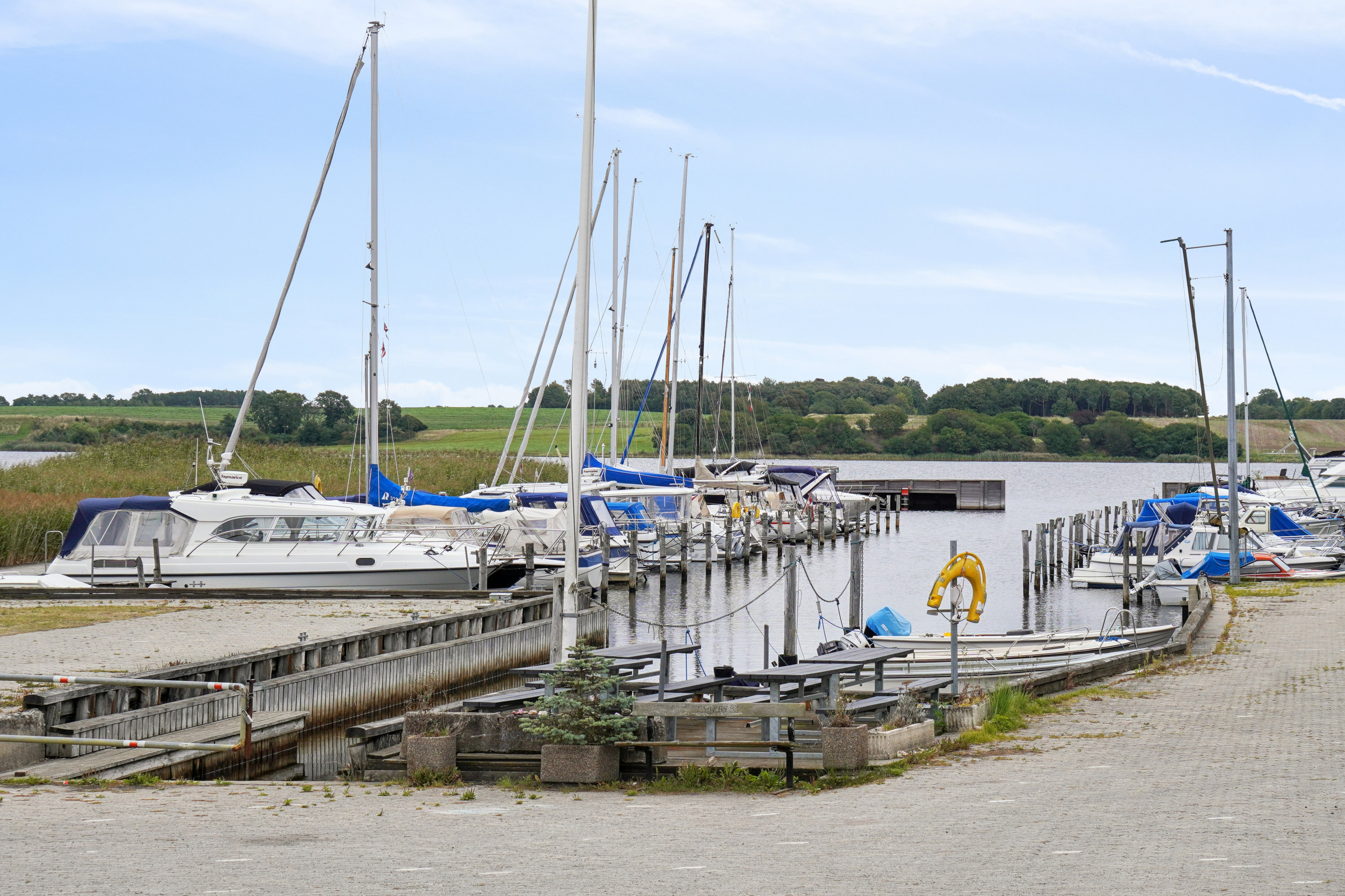 Fremhævet  billede i fuldskærmstilstand. Billede af Ved Fjorden 3, Lyndby, 4070 Kirke Hyllinge