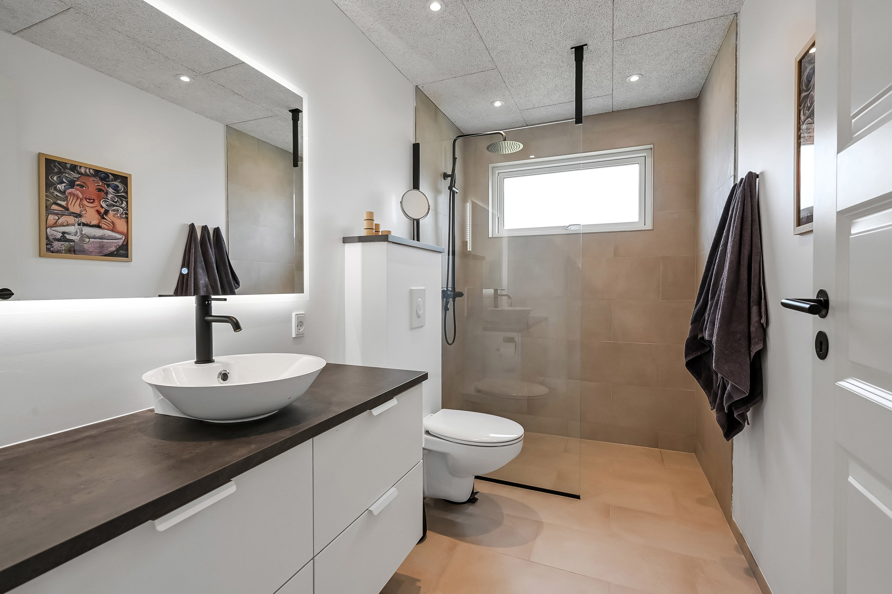 Fremhævet badeværelse billede i fuldskærmstilstand. Billede af Thagårdvej 4, Humlum, 7600 Struer