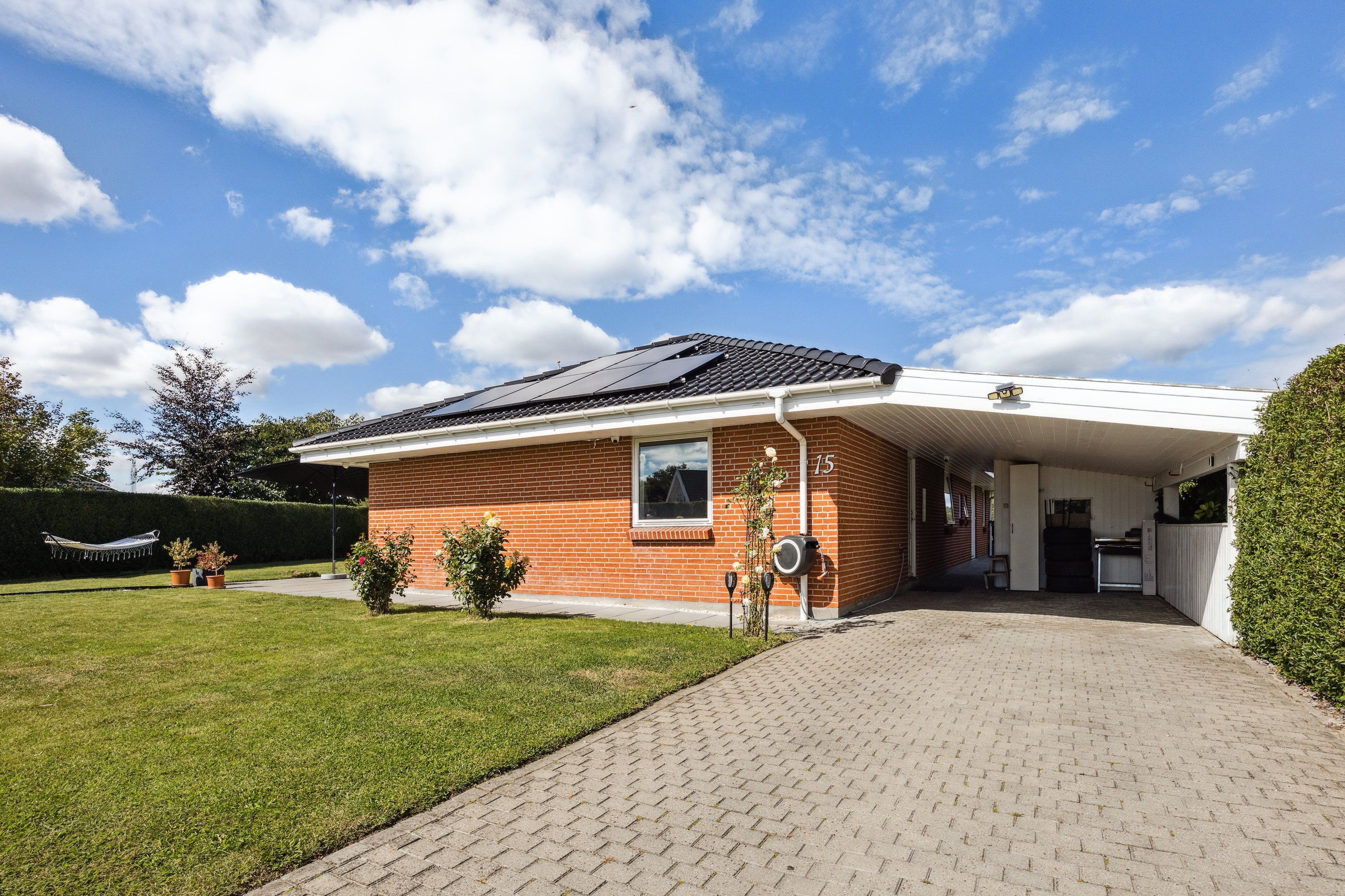 Fremhævet ejendom 1 billede i fuldskærmstilstand. Billede af Neergaardparken 15, 4140 Borup