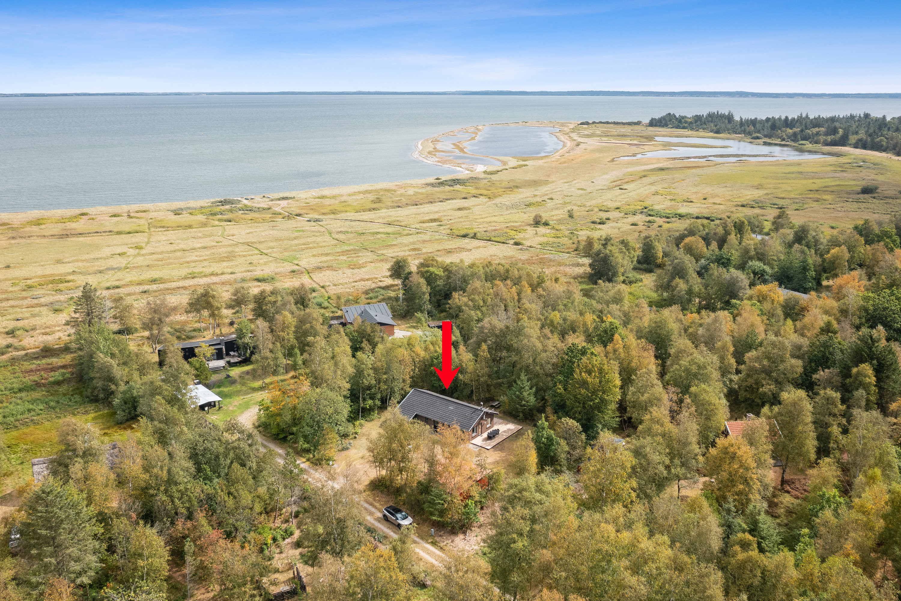 Fremhævet ejendom 1 billede i fuldskærmstilstand. Billede af Engelstskovvej 20, Færker Vig, 7884 Fur