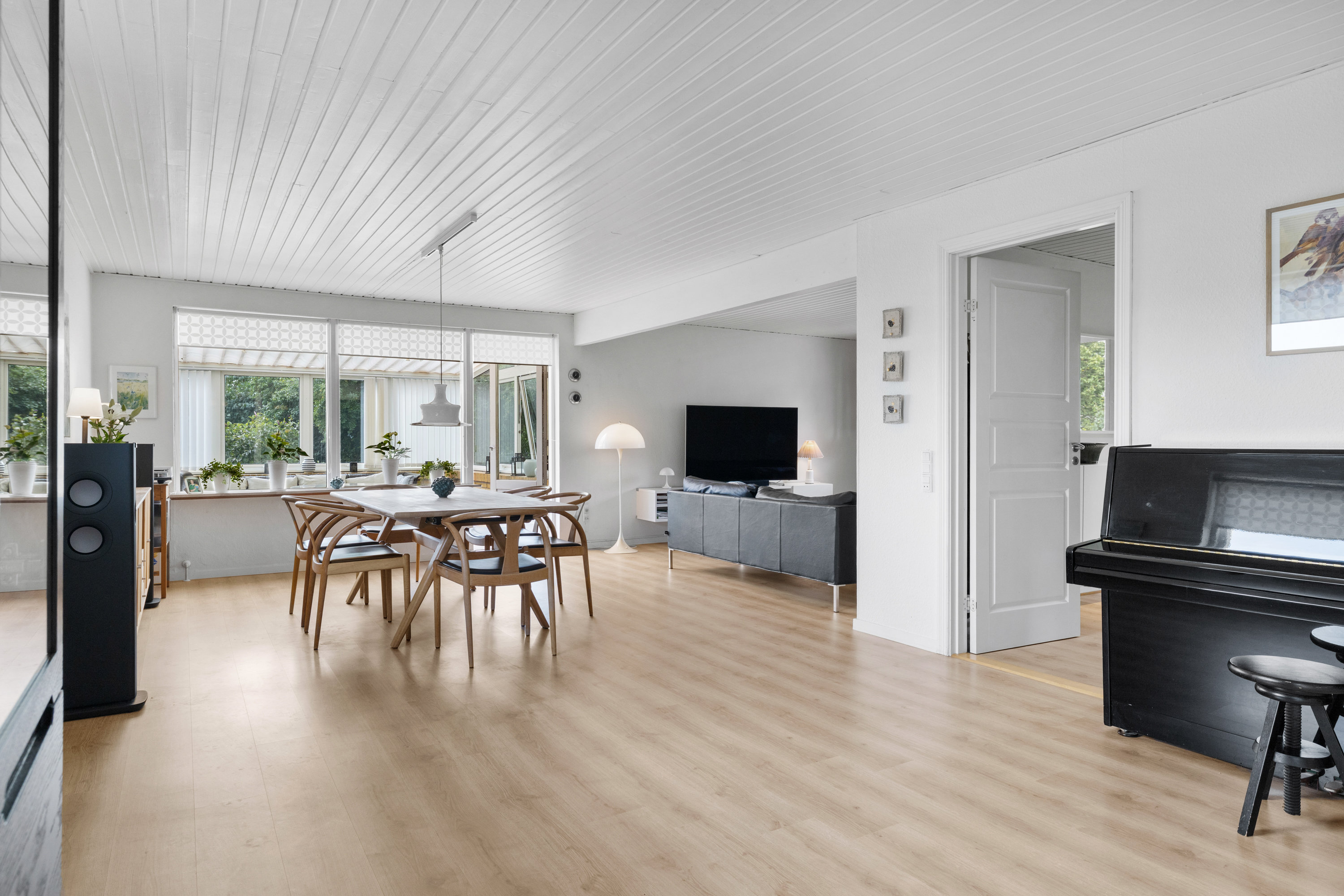 Fremhævet stue billede i fuldskærmstilstand. Billede af Faldsledvej 5, Håstrup, 5600 Faaborg