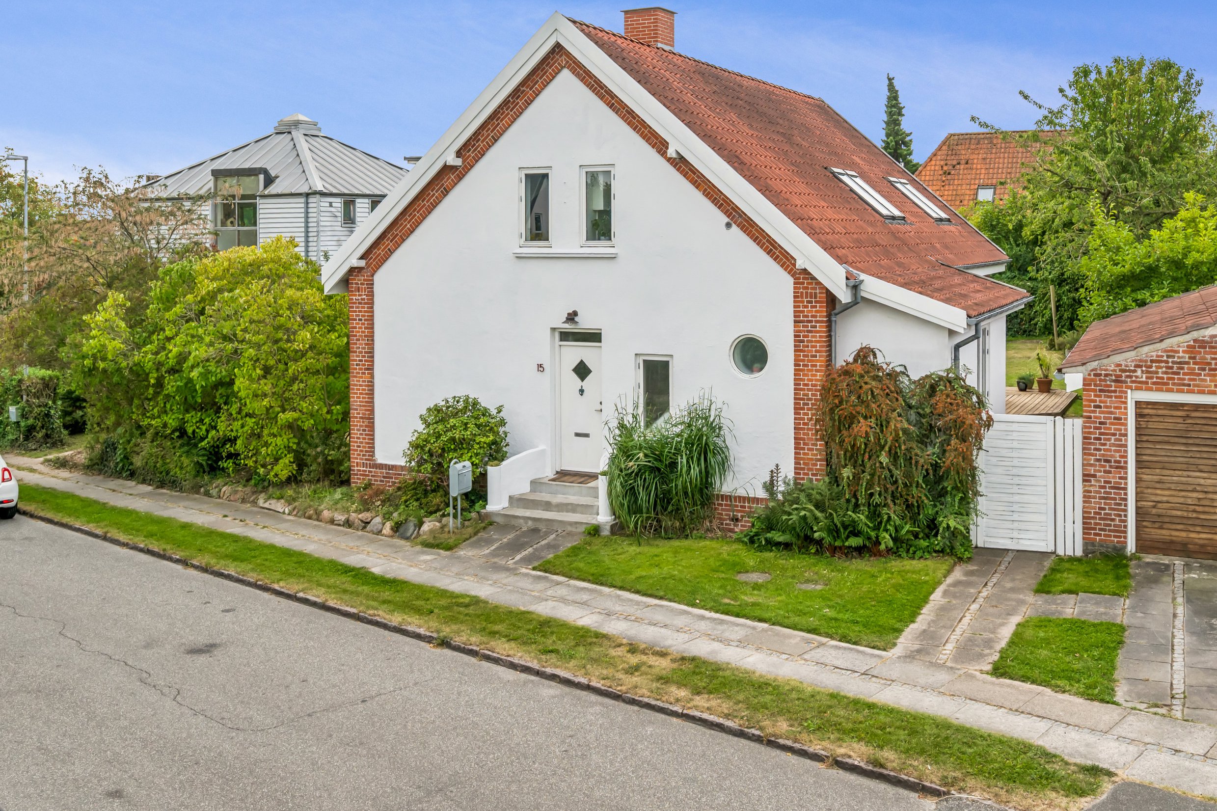 Miniaturebillede 2: ejendom 1. Billede af Solbakken 15, 8240 Risskov