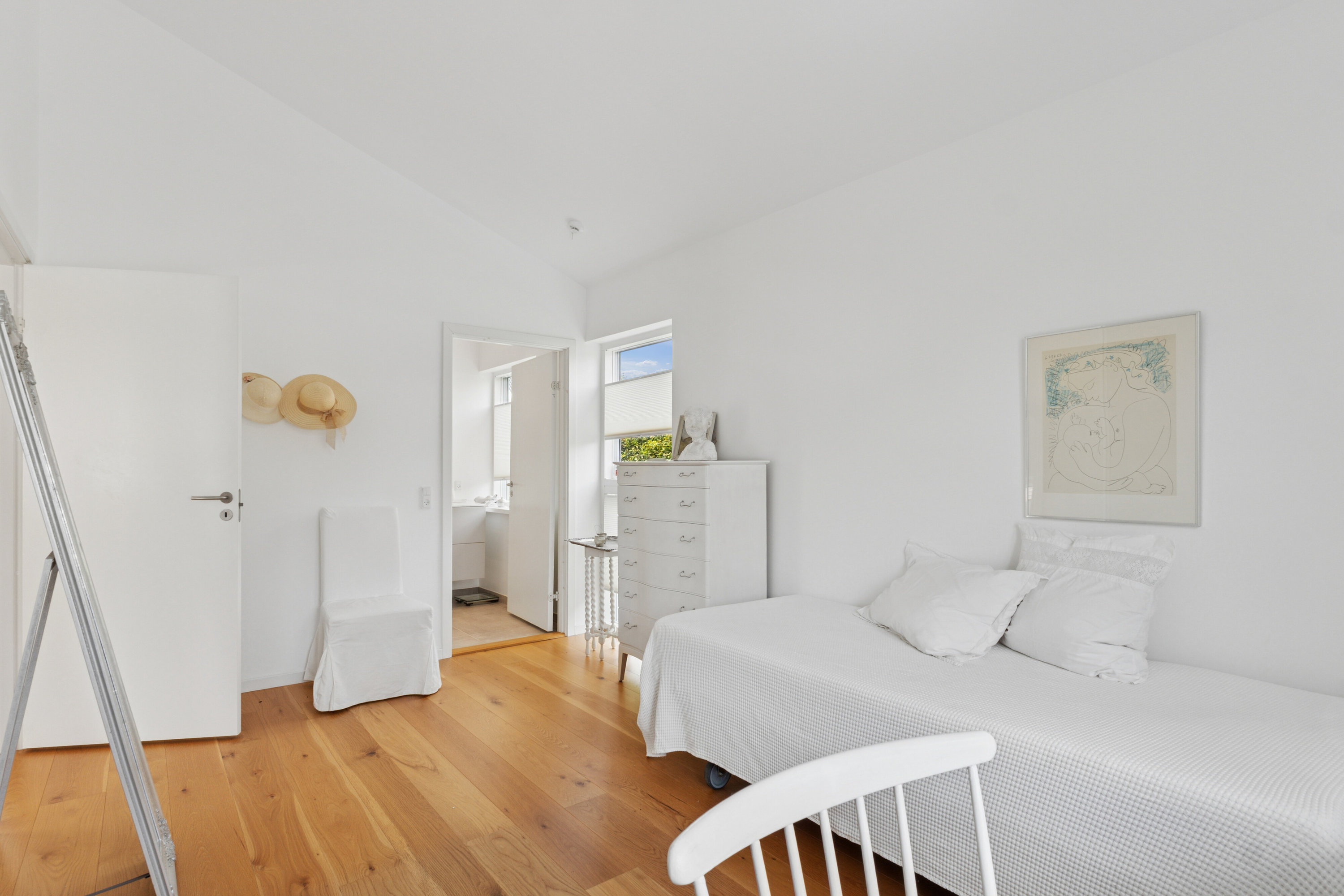 Fremhævet soveværelse billede i fuldskærmstilstand. Billede af Christiansdal 25, 2610 Rødovre