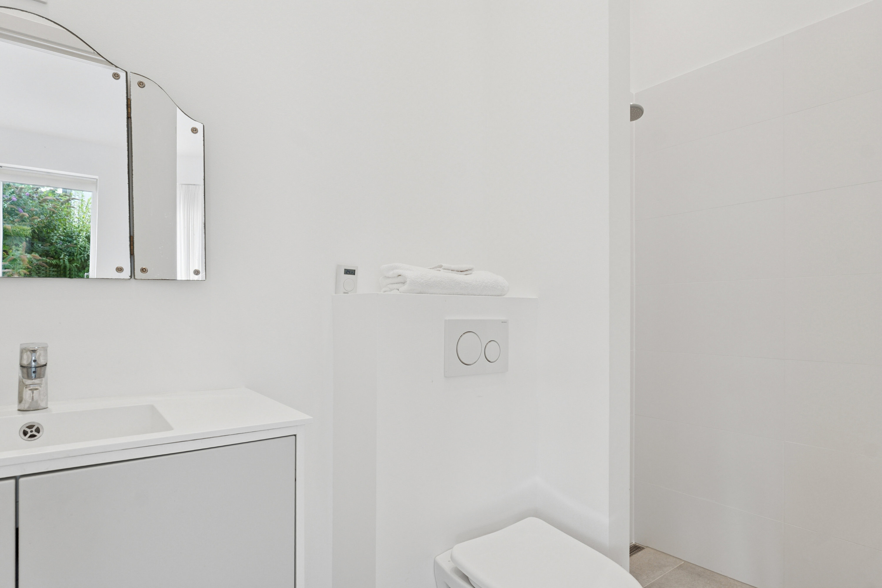 Fremhævet badeværelse billede i fuldskærmstilstand. Billede af Christiansdal 25, 2610 Rødovre