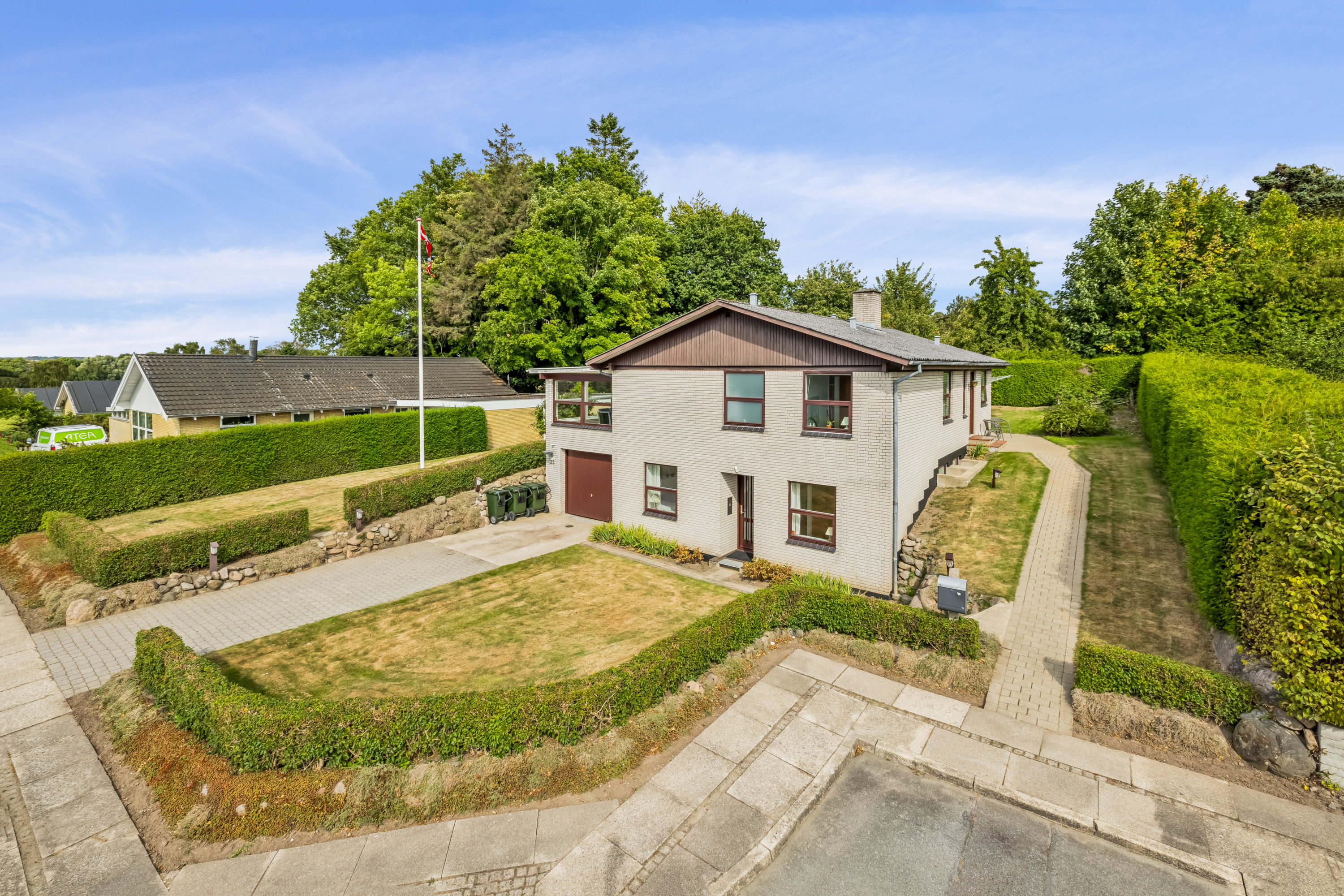 Fremhævet ejendom 1 billede i fuldskærmstilstand. Billede af Engblommevej 25, 8410 Rønde