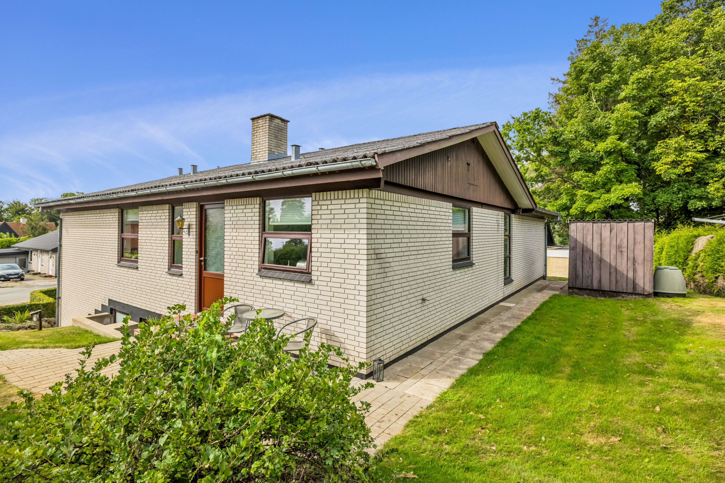 Fremhævet ejendom 1 billede i fuldskærmstilstand. Billede af Engblommevej 25, 8410 Rønde