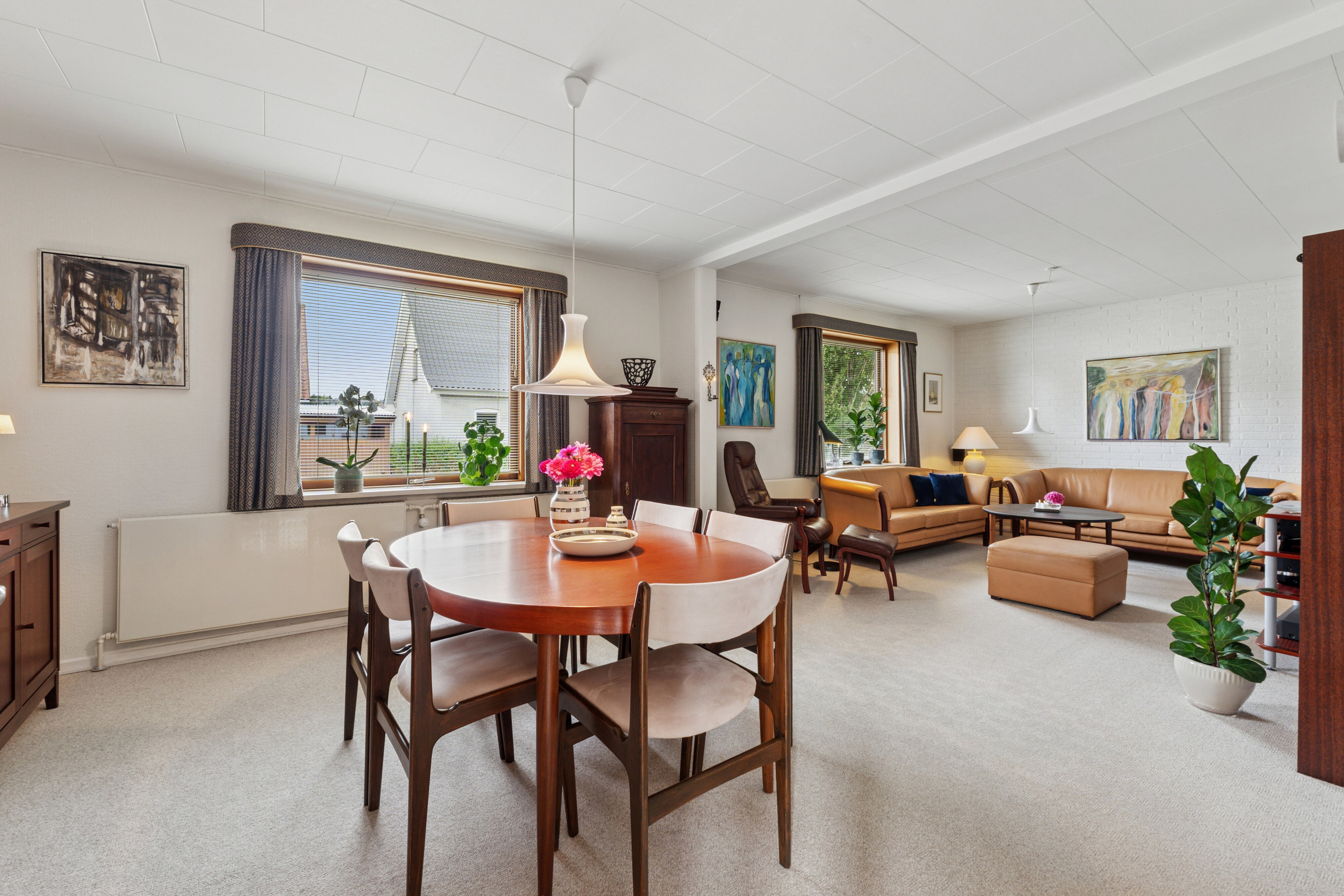 Fremhævet spisestue billede i fuldskærmstilstand. Billede af Måre Byvej 9, Måre, 5853 Ørbæk