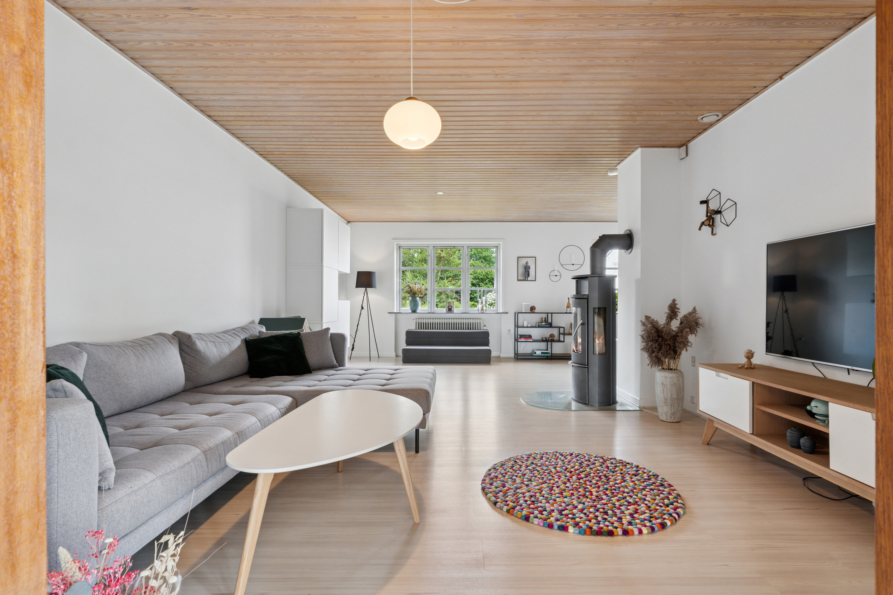 Fremhævet stue billede i fuldskærmstilstand. Billede af Stationsvej 68, 5771 Stenstrup