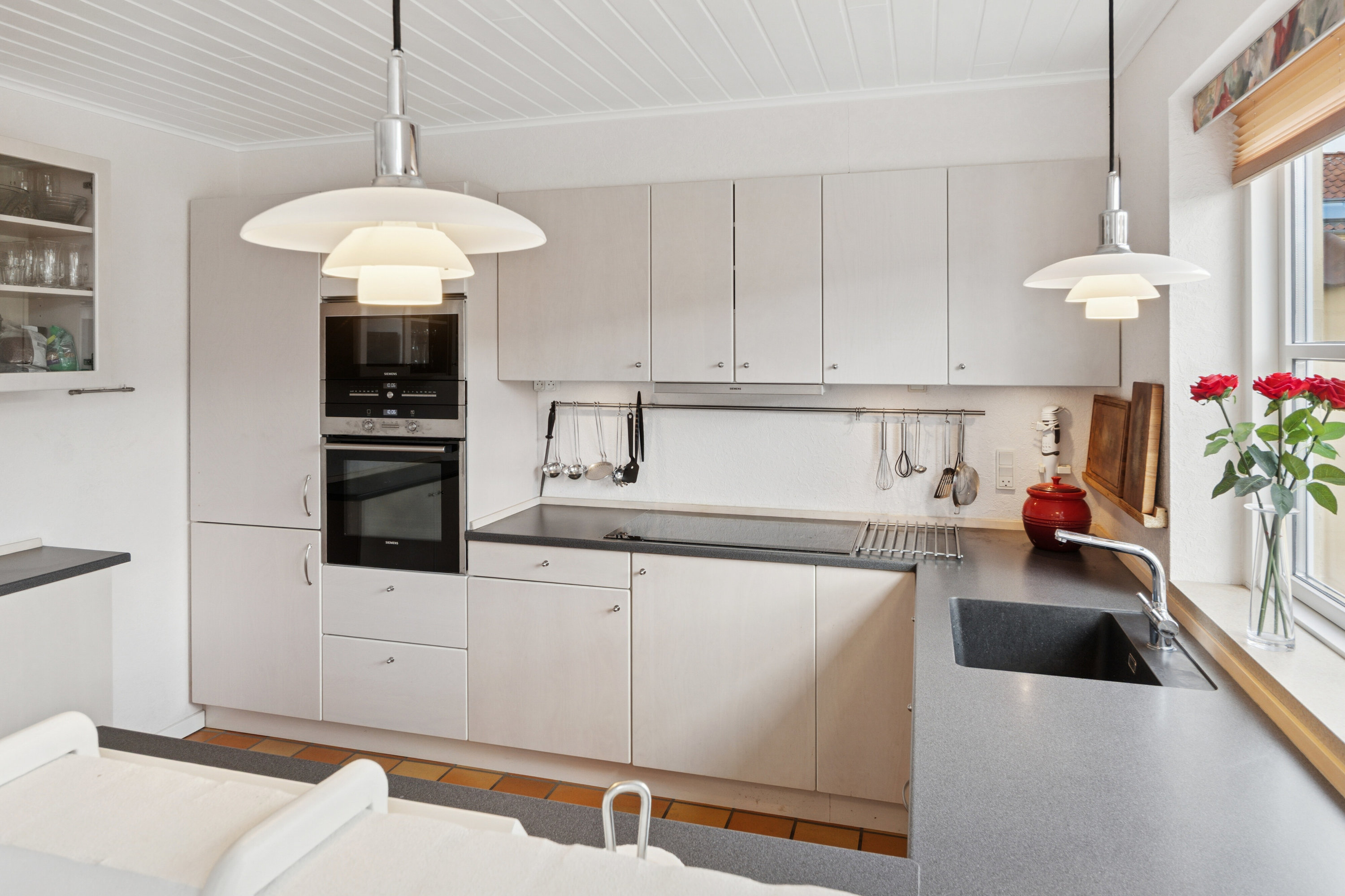 Fremhævet køkken billede i fuldskærmstilstand. Billede af Dokken 5, 4700 Næstved