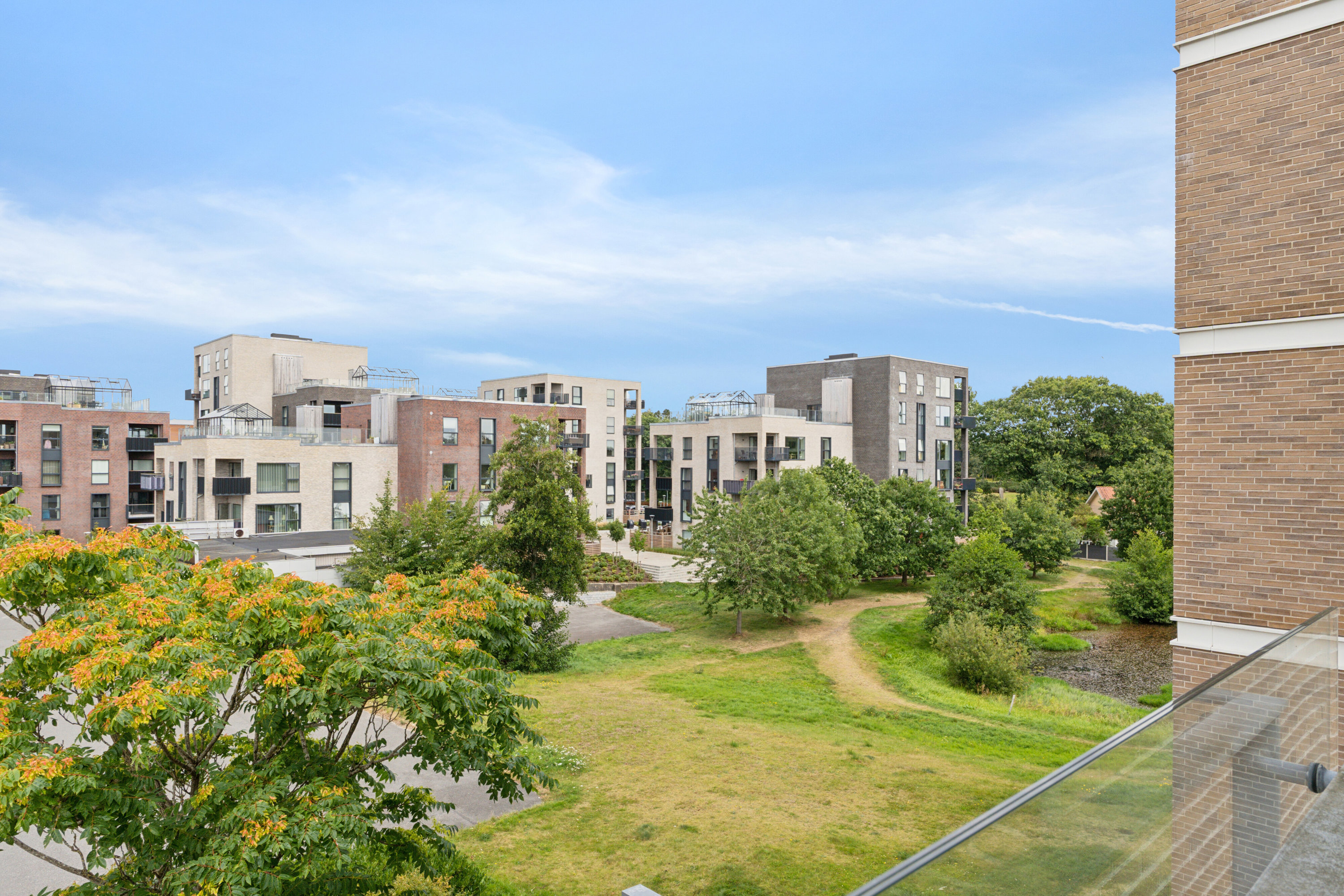 Fremhævet udendørs billede i fuldskærmstilstand. Billede af Tulipanvej 5C, 2., 8600 Silkeborg