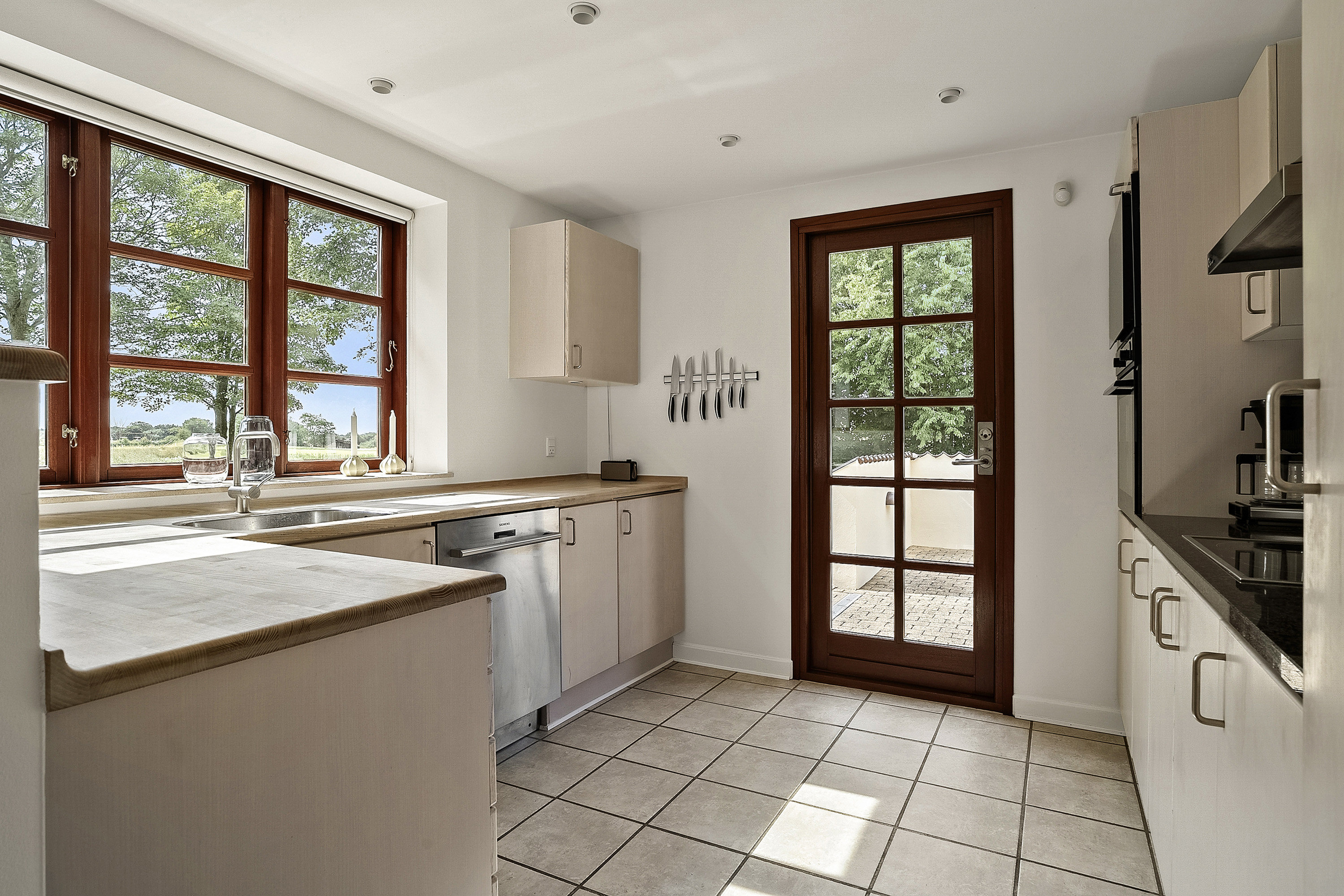 Fremhævet køkken billede i fuldskærmstilstand. Billede af Serridslevvej 53, 8700 Horsens