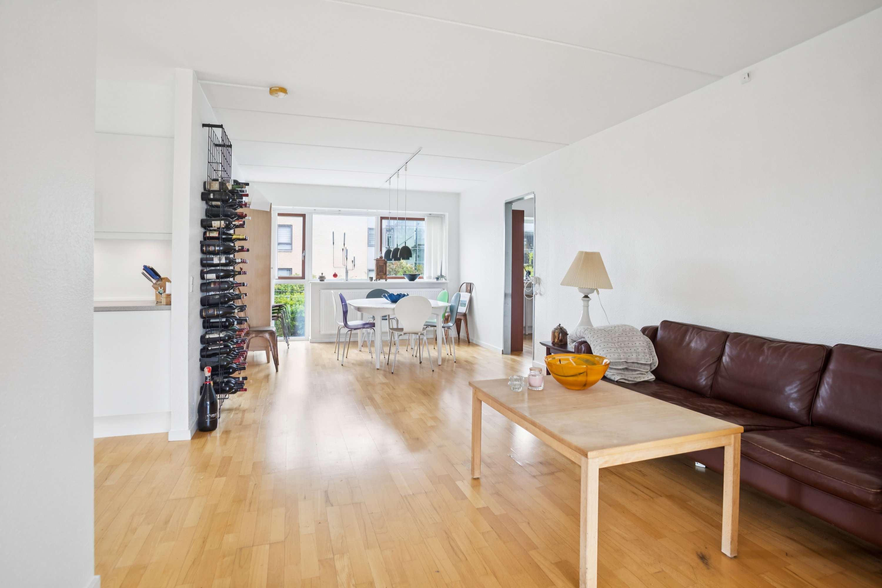 Miniaturebillede 2: stue. Billede af Skjeberg Alle 43, 1. th., Høje Taastrup, 2630 Taastrup