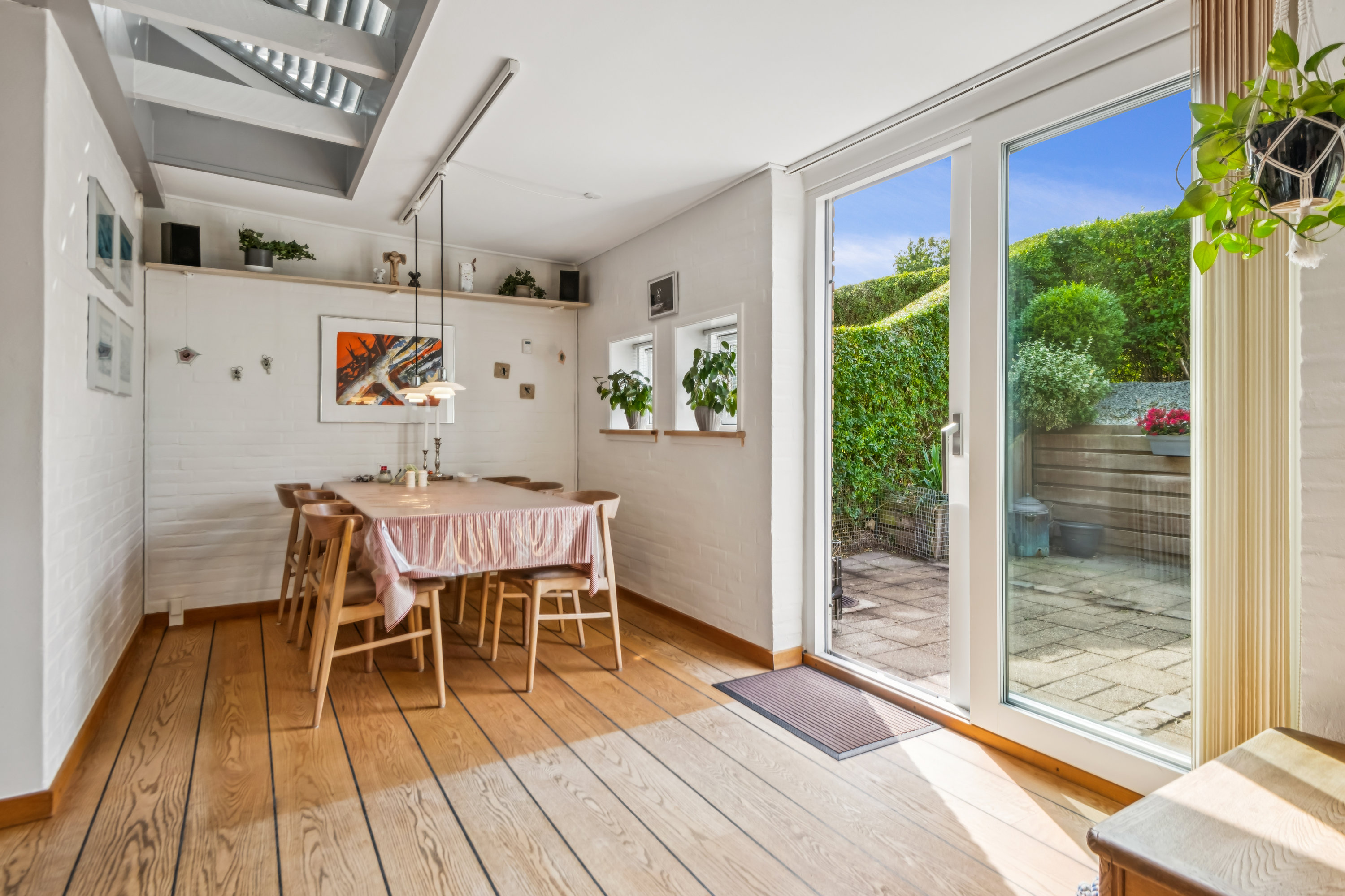 Miniaturebillede 2: stue. Billede af Godske Lindenovs Vej 211, Gug, 9210 Aalborg SØ