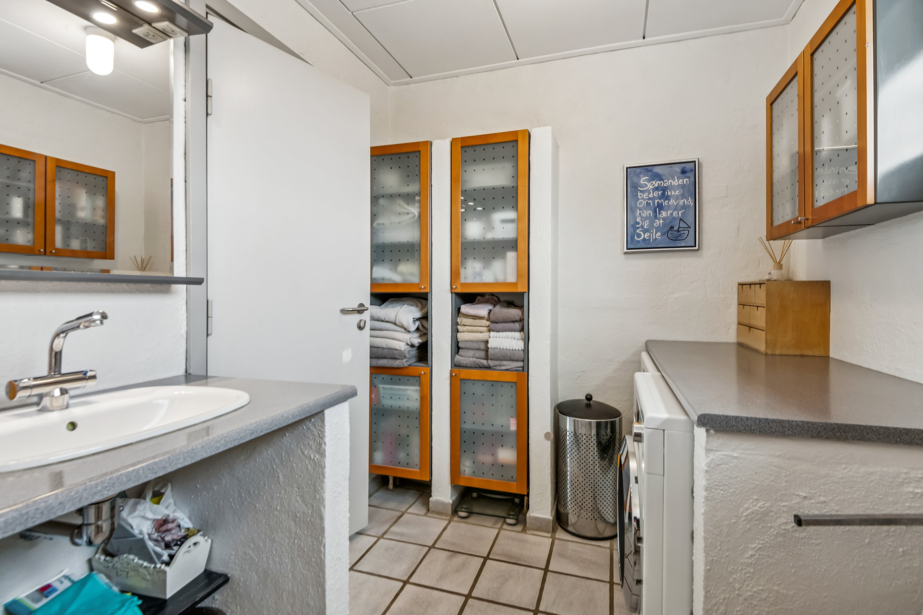 Fremhævet badeværelse billede i fuldskærmstilstand. Billede af Godske Lindenovs Vej 211, Gug, 9210 Aalborg SØ