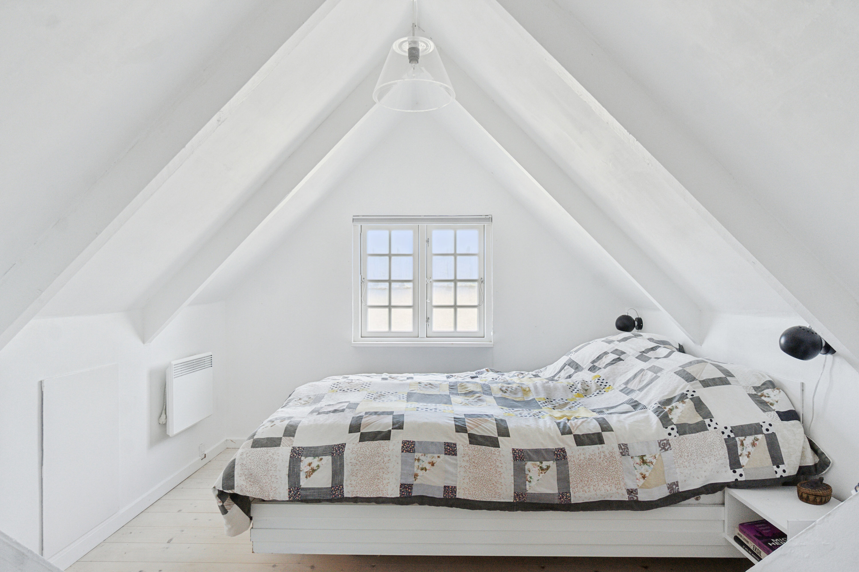 Fremhævet soveværelse billede i fuldskærmstilstand. Billede af Kystagervej 2, Svallerup, 4400 Kalundborg