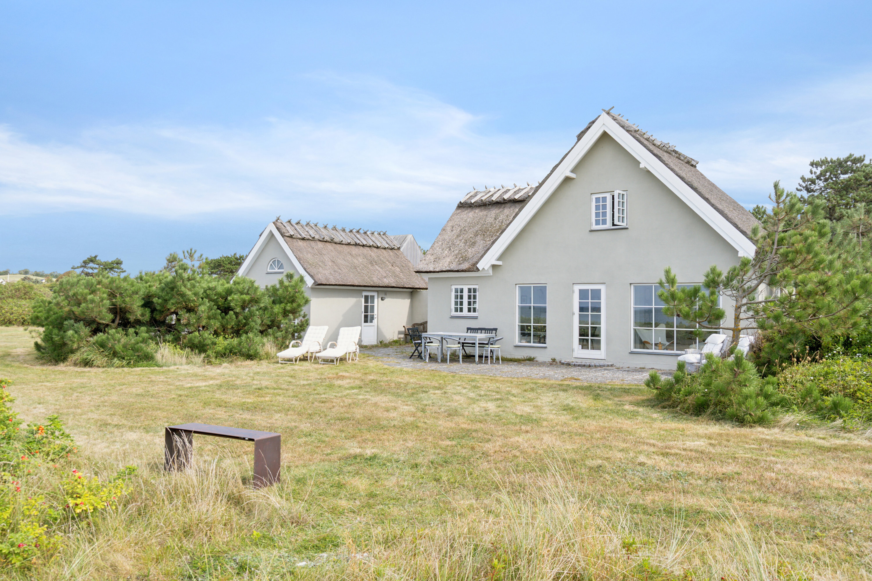 Fremhævet set fra haven billede i fuldskærmstilstand. Billede af Kystagervej 2, Svallerup, 4400 Kalundborg