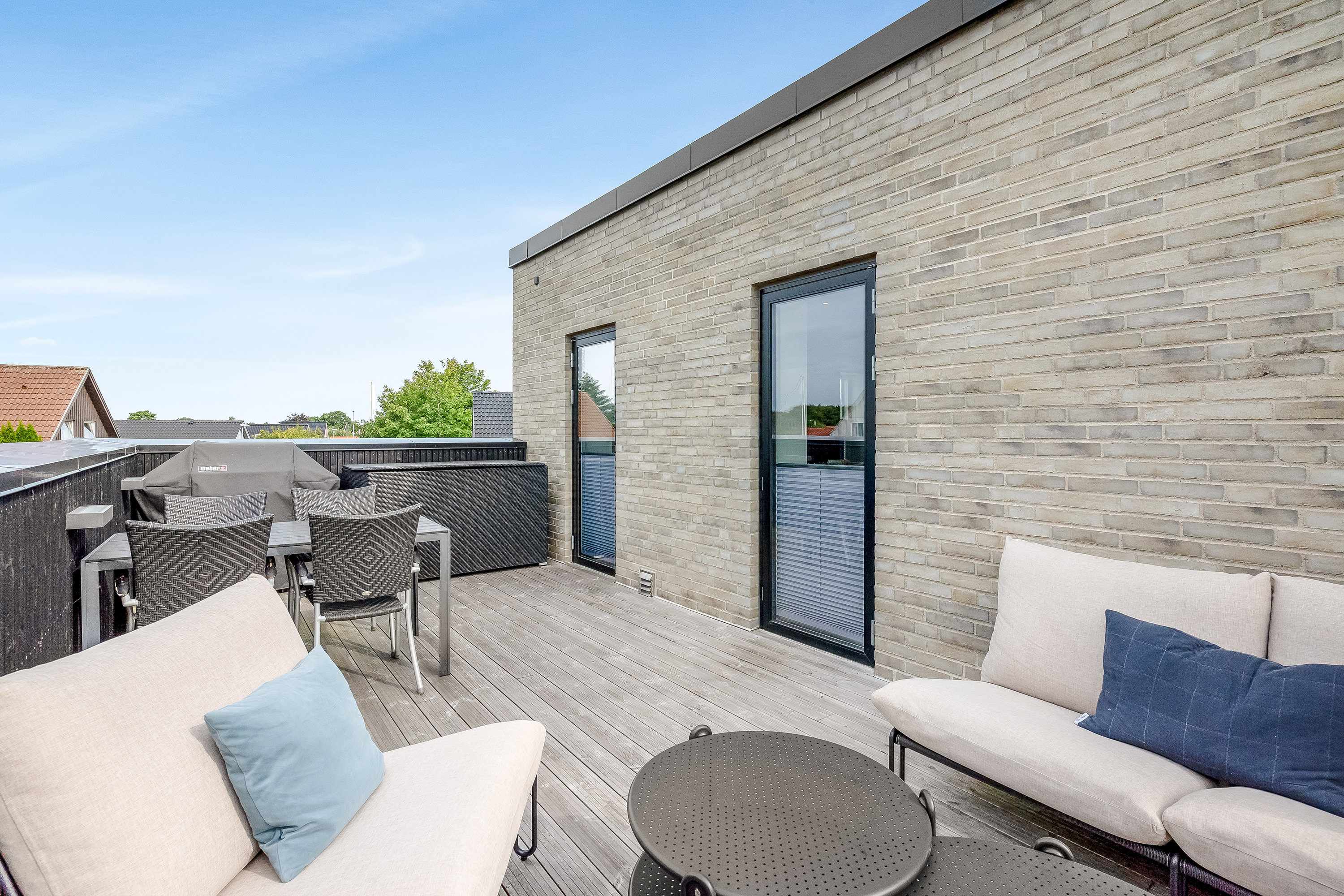 Fremhævet tagterrasse billede i fuldskærmstilstand. Billede af Krimpendam 7A, 7500 Holstebro