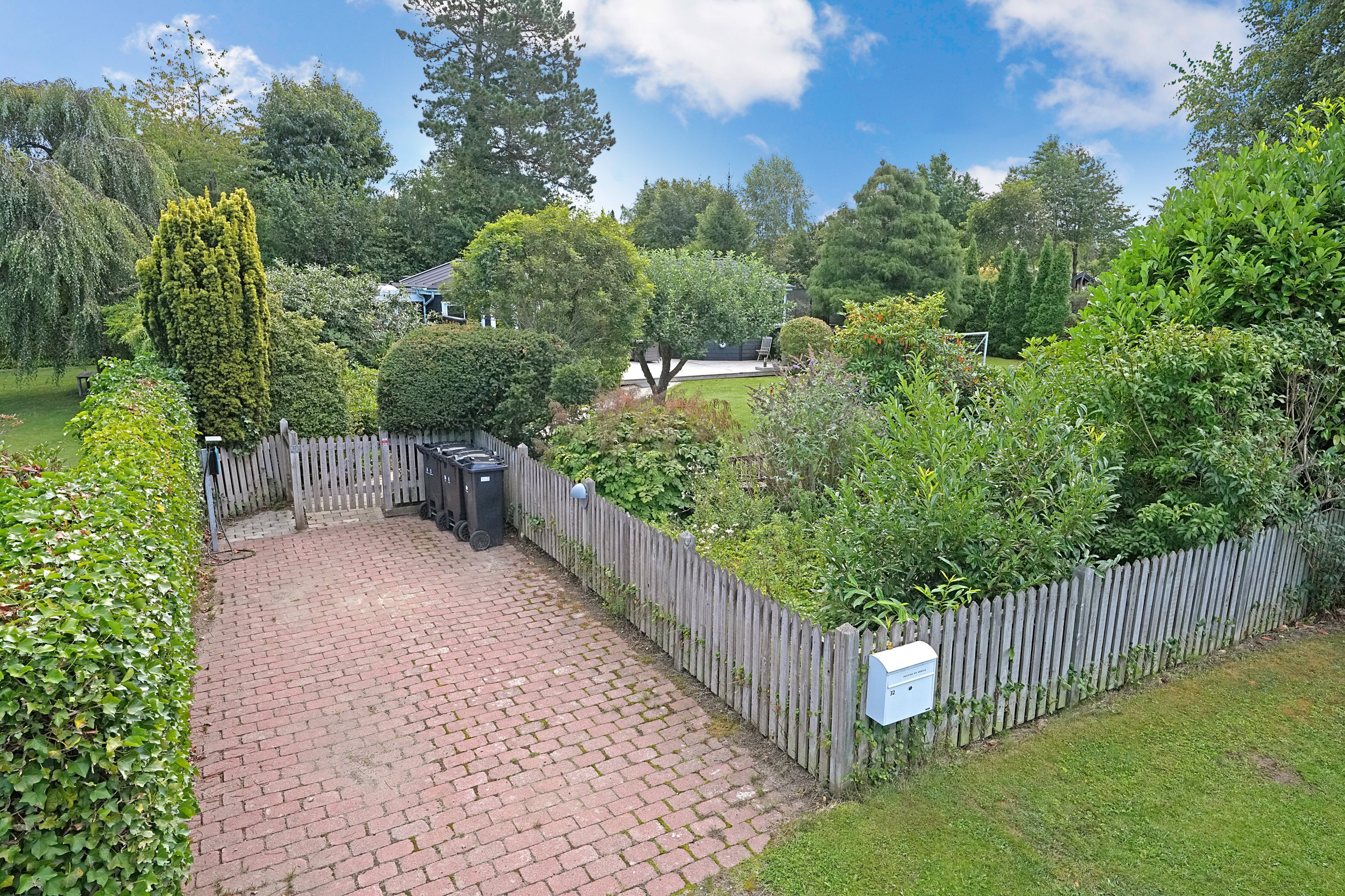 Fremhævet ejendommen billede i fuldskærmstilstand. Billede af Bøgevej 32, Horneby, 3100 Hornbæk