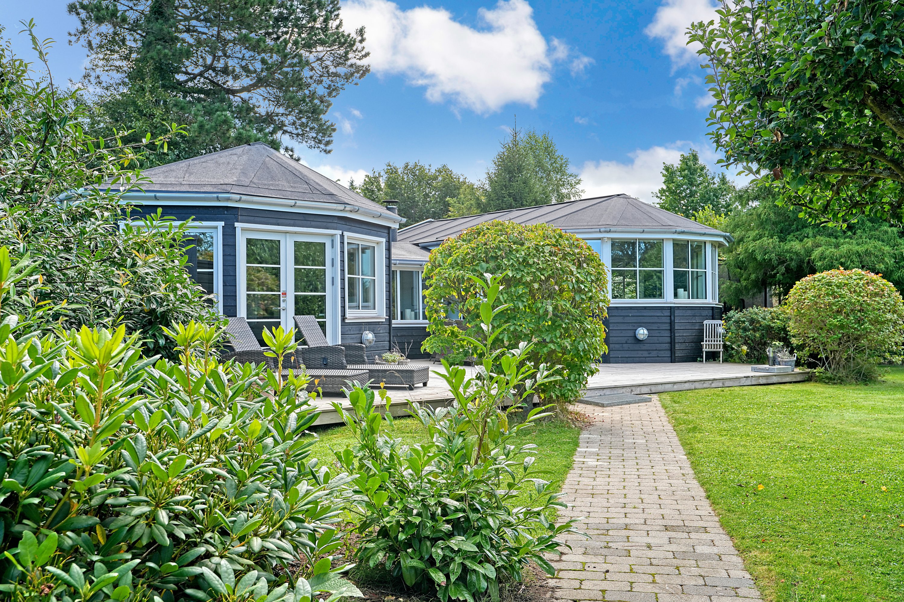 Miniaturebillede 2: ejendommen. Billede af Bøgevej 32, Horneby, 3100 Hornbæk