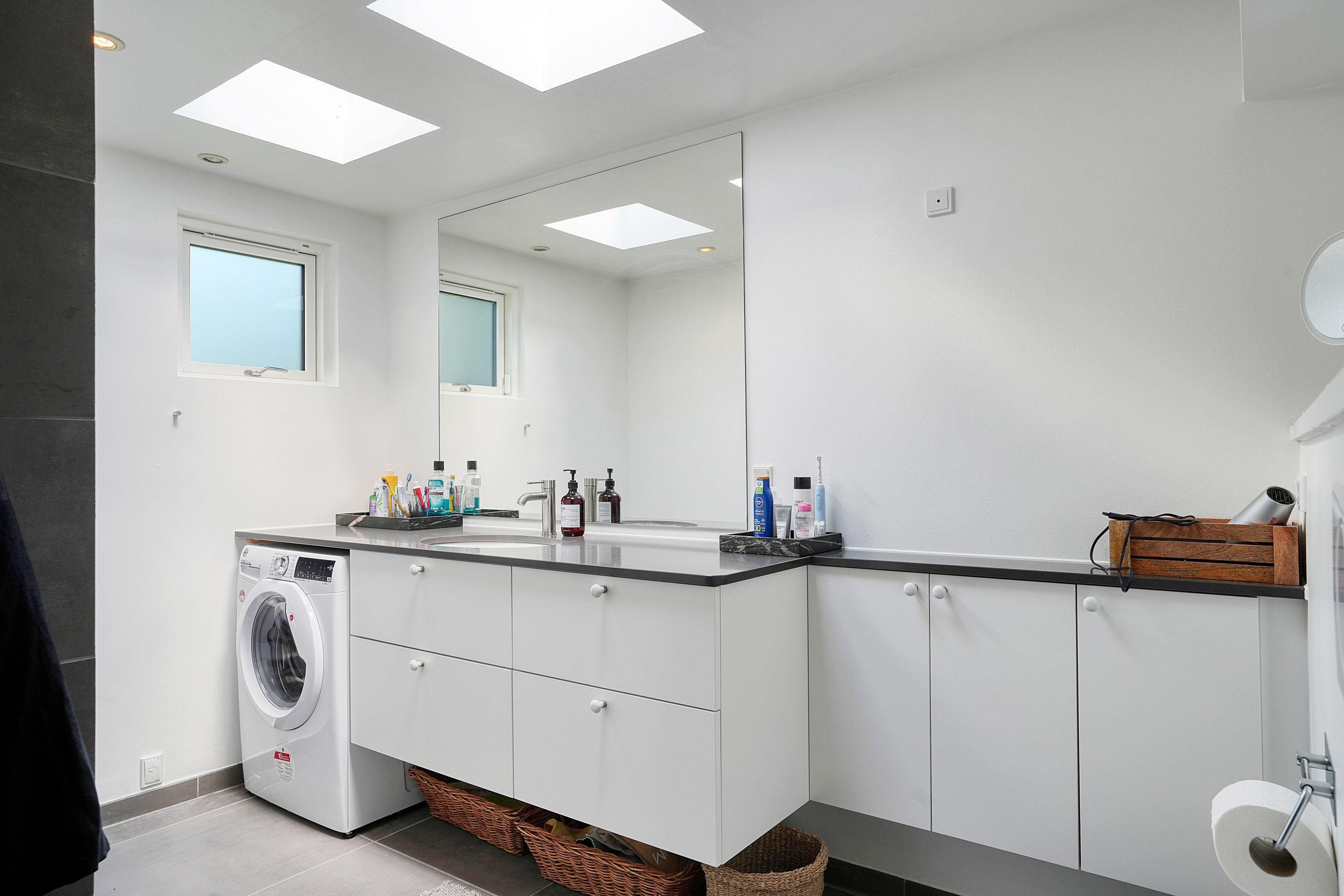 Fremhævet badeværelse billede i fuldskærmstilstand. Billede af Bøgevej 32, Horneby, 3100 Hornbæk