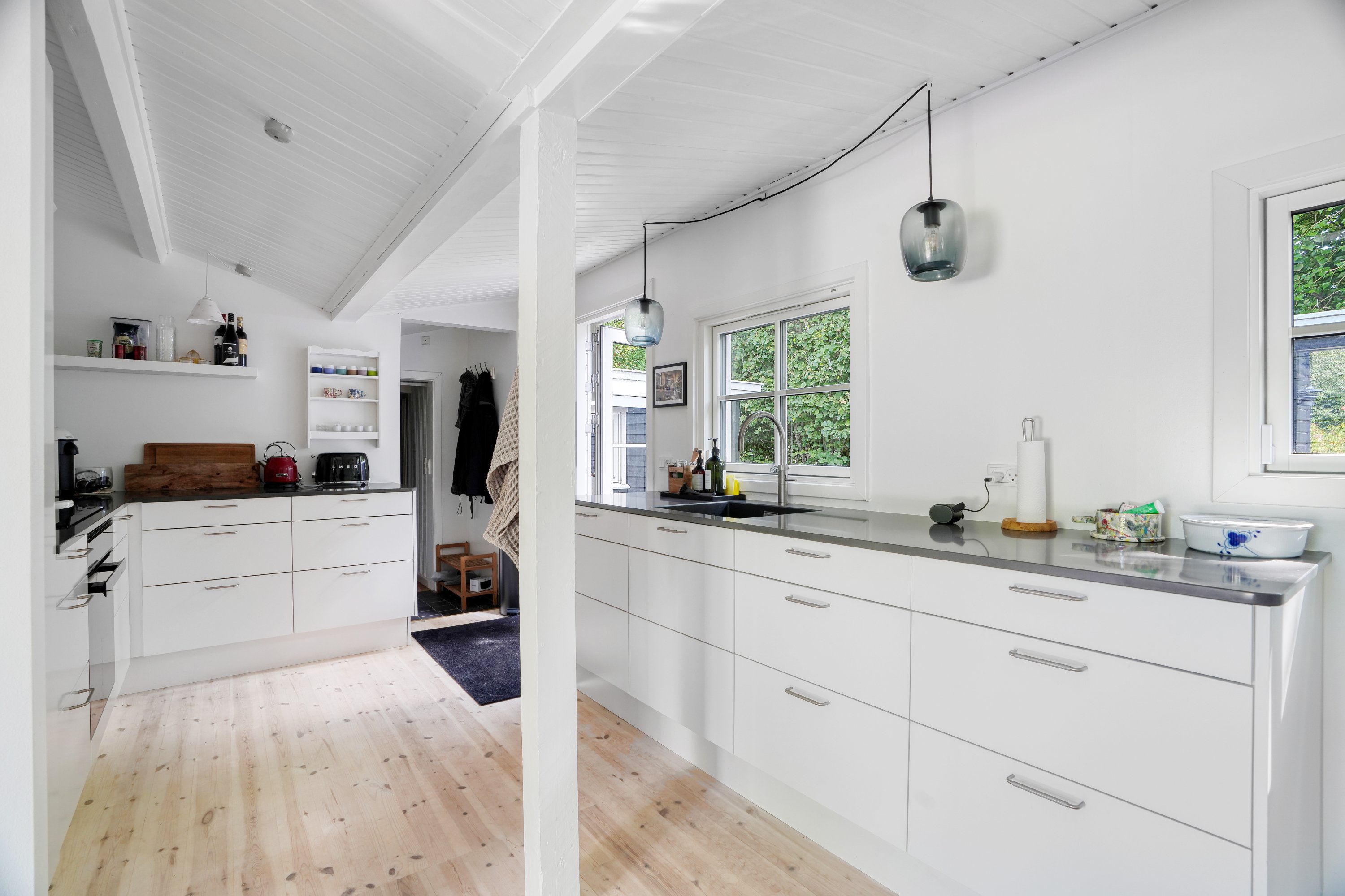 Fremhævet køkken billede i fuldskærmstilstand. Billede af Bøgevej 32, Horneby, 3100 Hornbæk