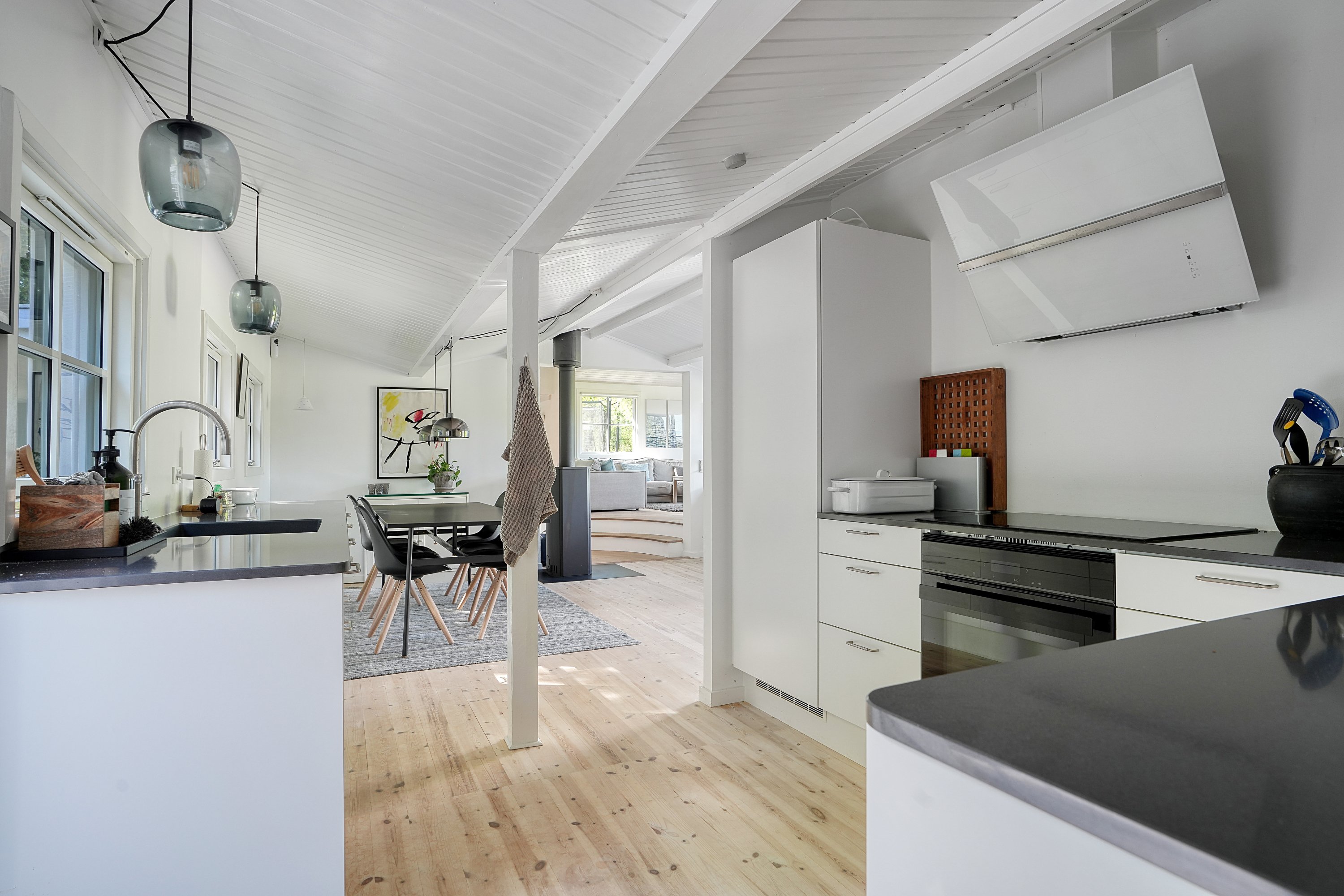 Fremhævet køkken billede i fuldskærmstilstand. Billede af Bøgevej 32, Horneby, 3100 Hornbæk