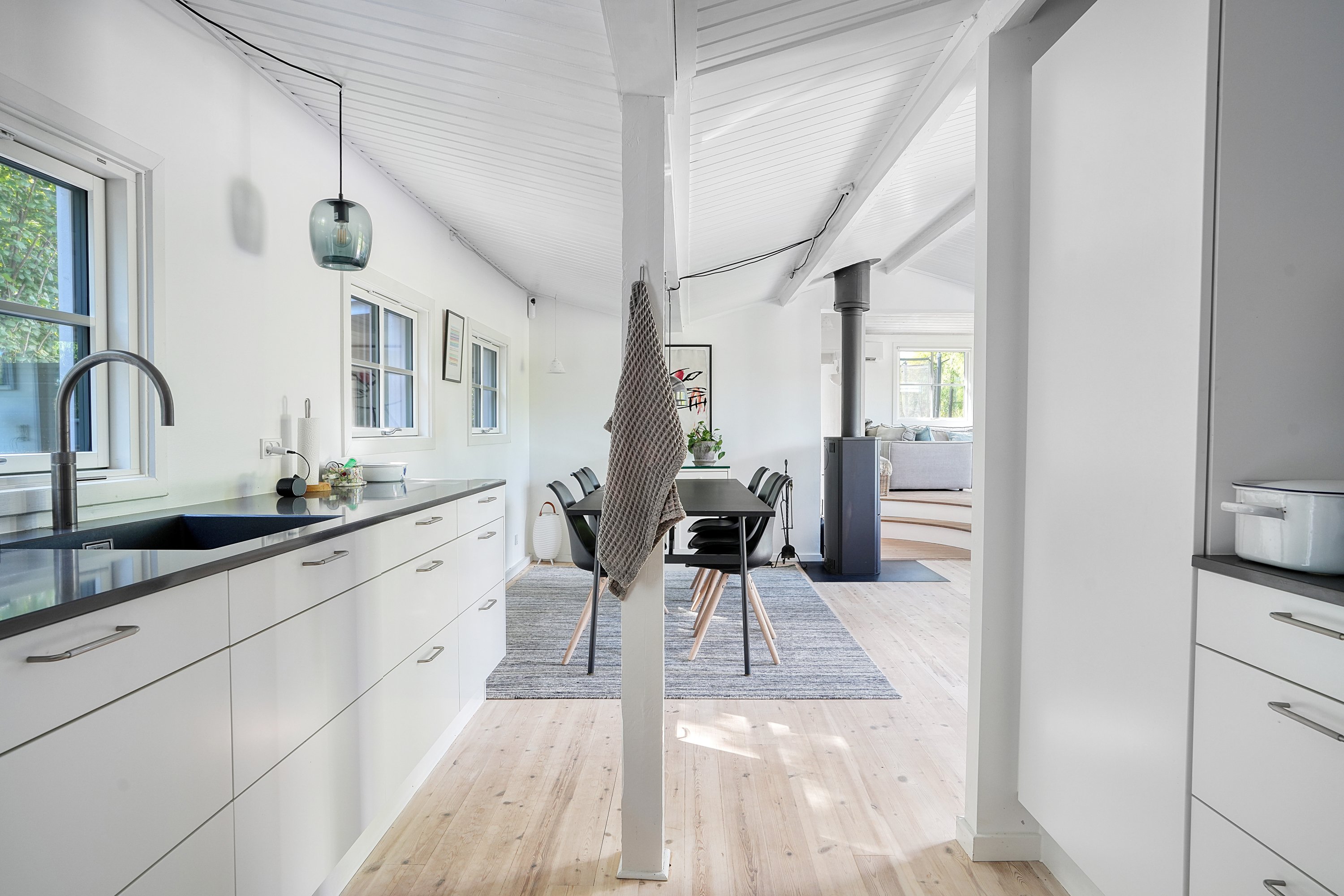 Fremhævet køkken billede i fuldskærmstilstand. Billede af Bøgevej 32, Horneby, 3100 Hornbæk