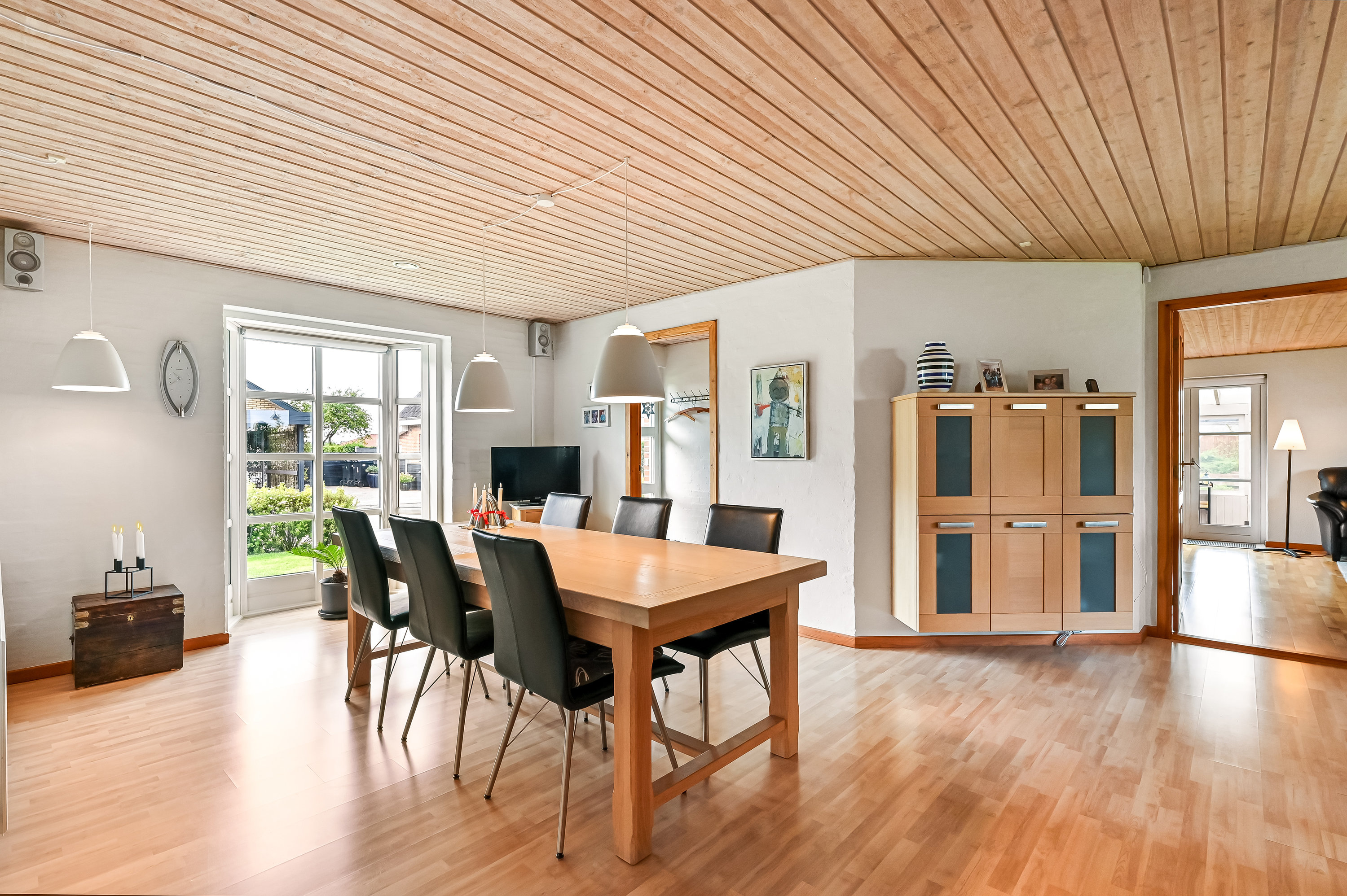 Fremhævet alrum billede i fuldskærmstilstand. Billede af Vester Alle 16, 6933 Kibæk