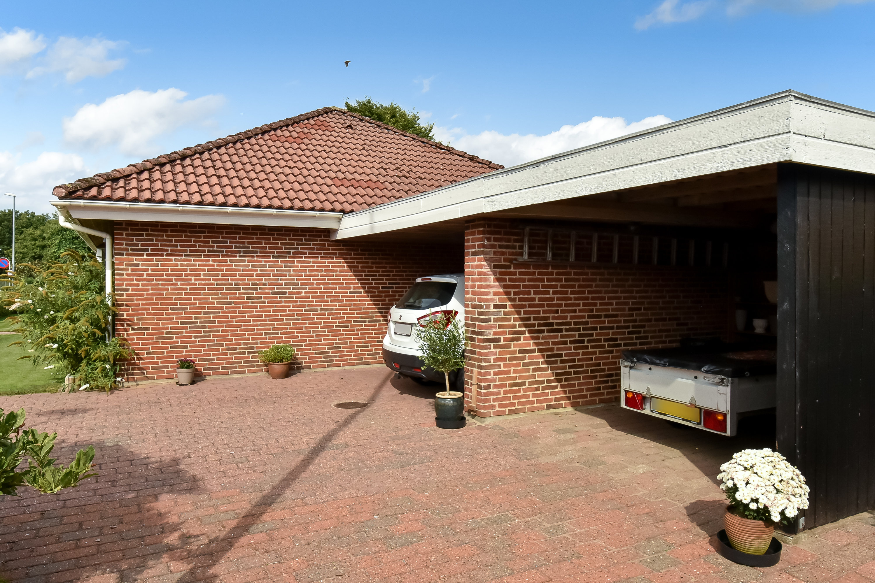 Fremhævet ejendommen billede i fuldskærmstilstand. Billede af Vester Alle 16, 6933 Kibæk