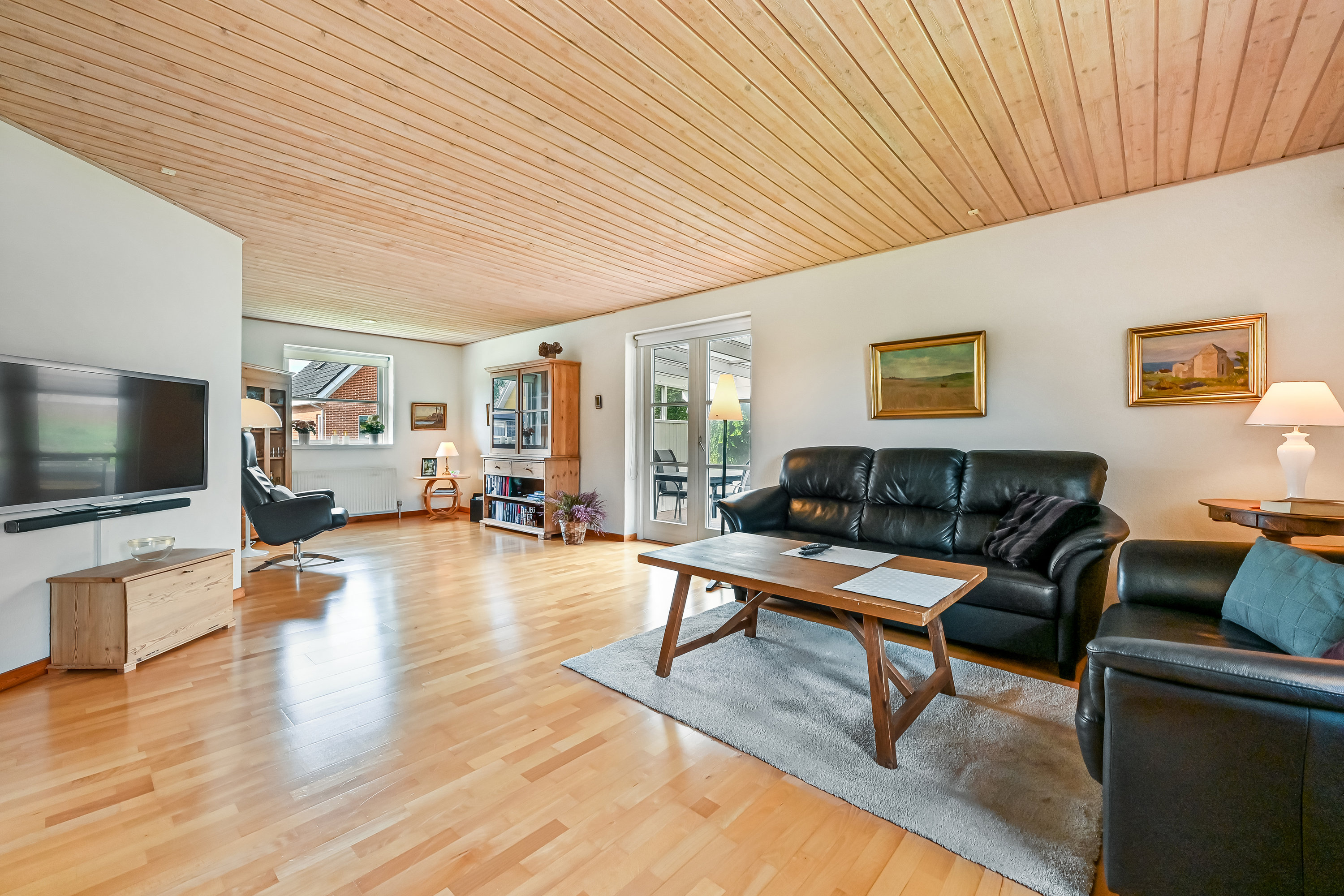 Fremhævet stue billede i fuldskærmstilstand. Billede af Vester Alle 16, 6933 Kibæk