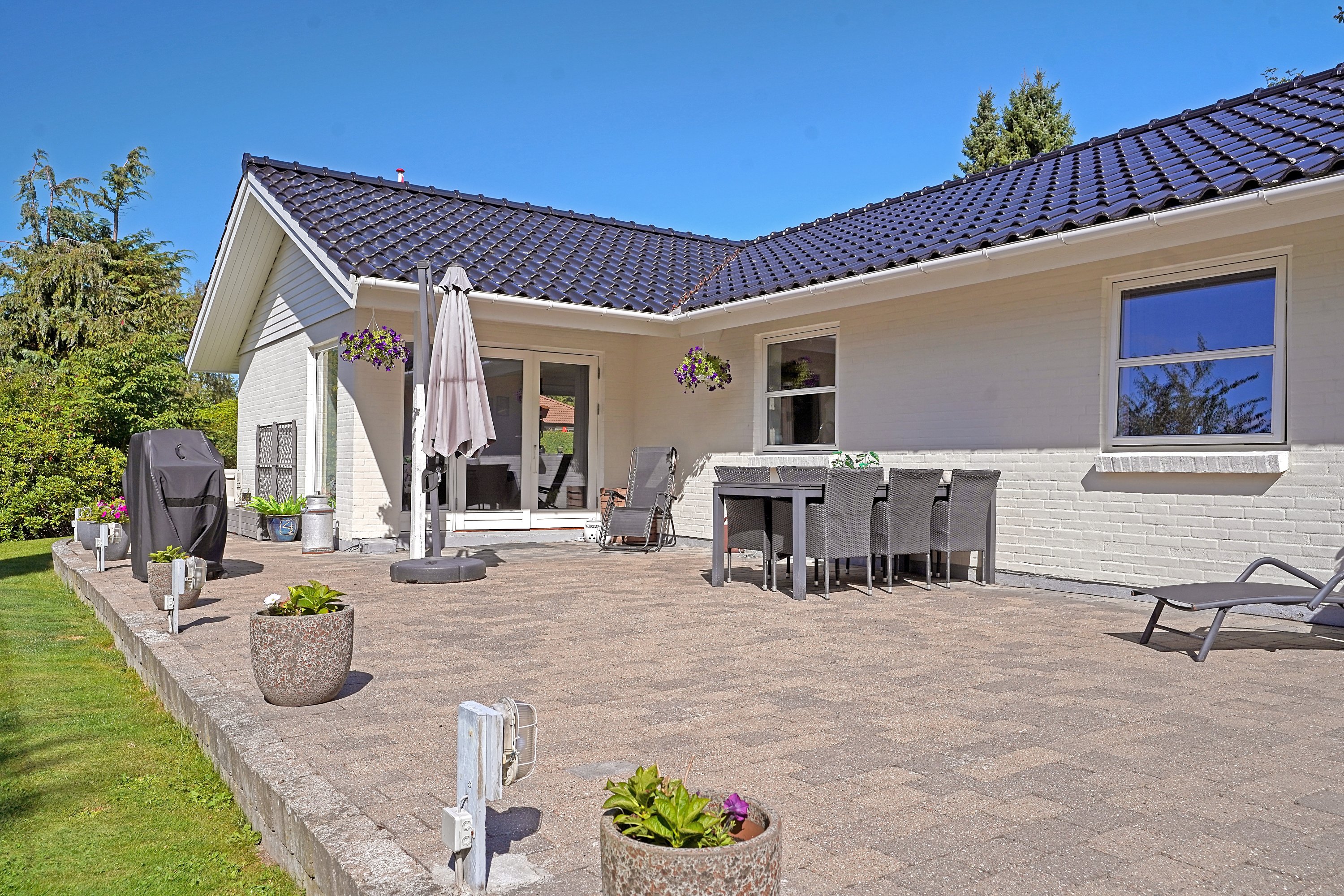 Fremhævet terrasse billede i fuldskærmstilstand. Billede af Ibisvej 17, 3120 Dronningmølle