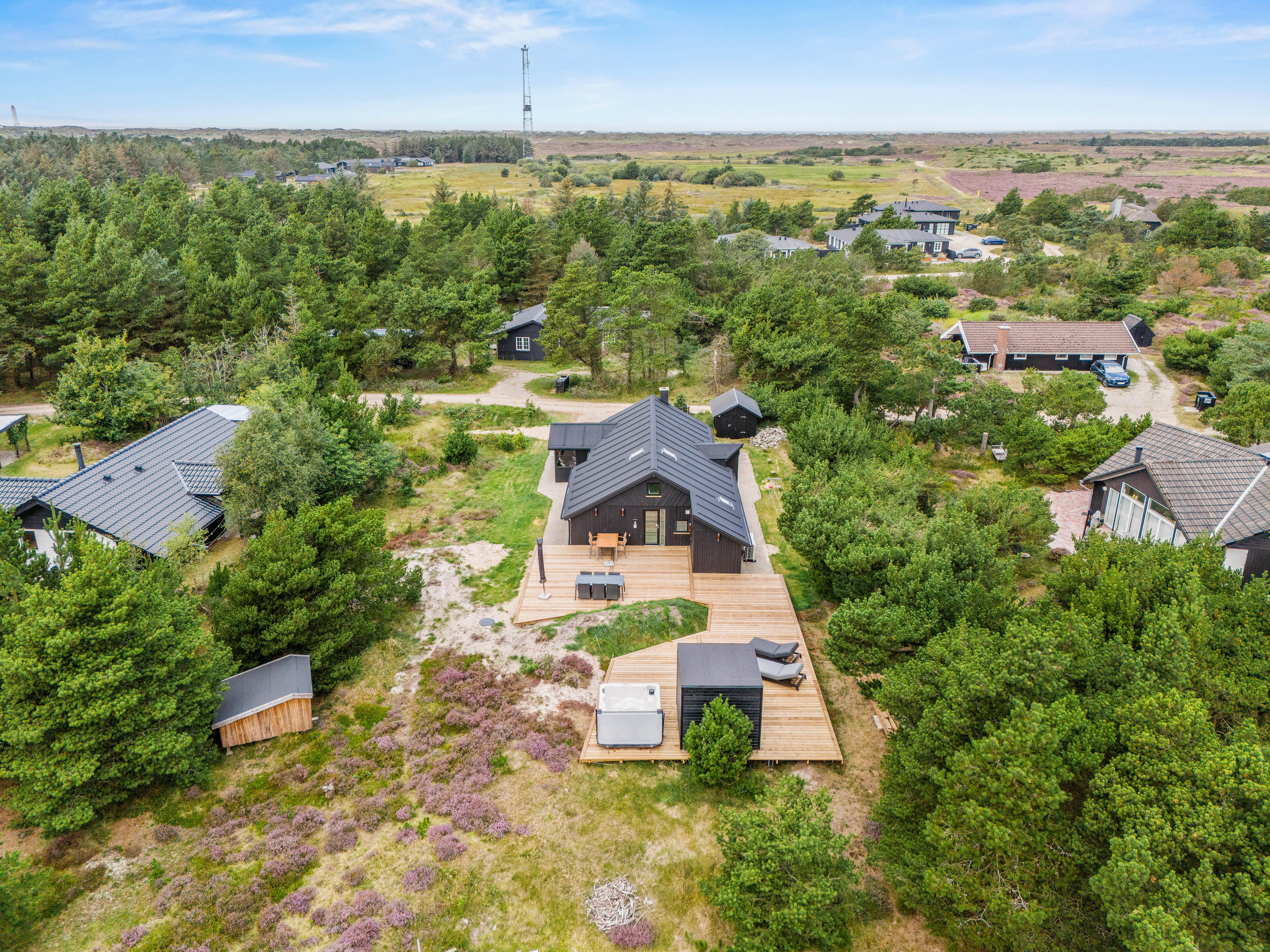 Fremhævet  billede i fuldskærmstilstand. Billede af Svinget 6, 6857 Blåvand