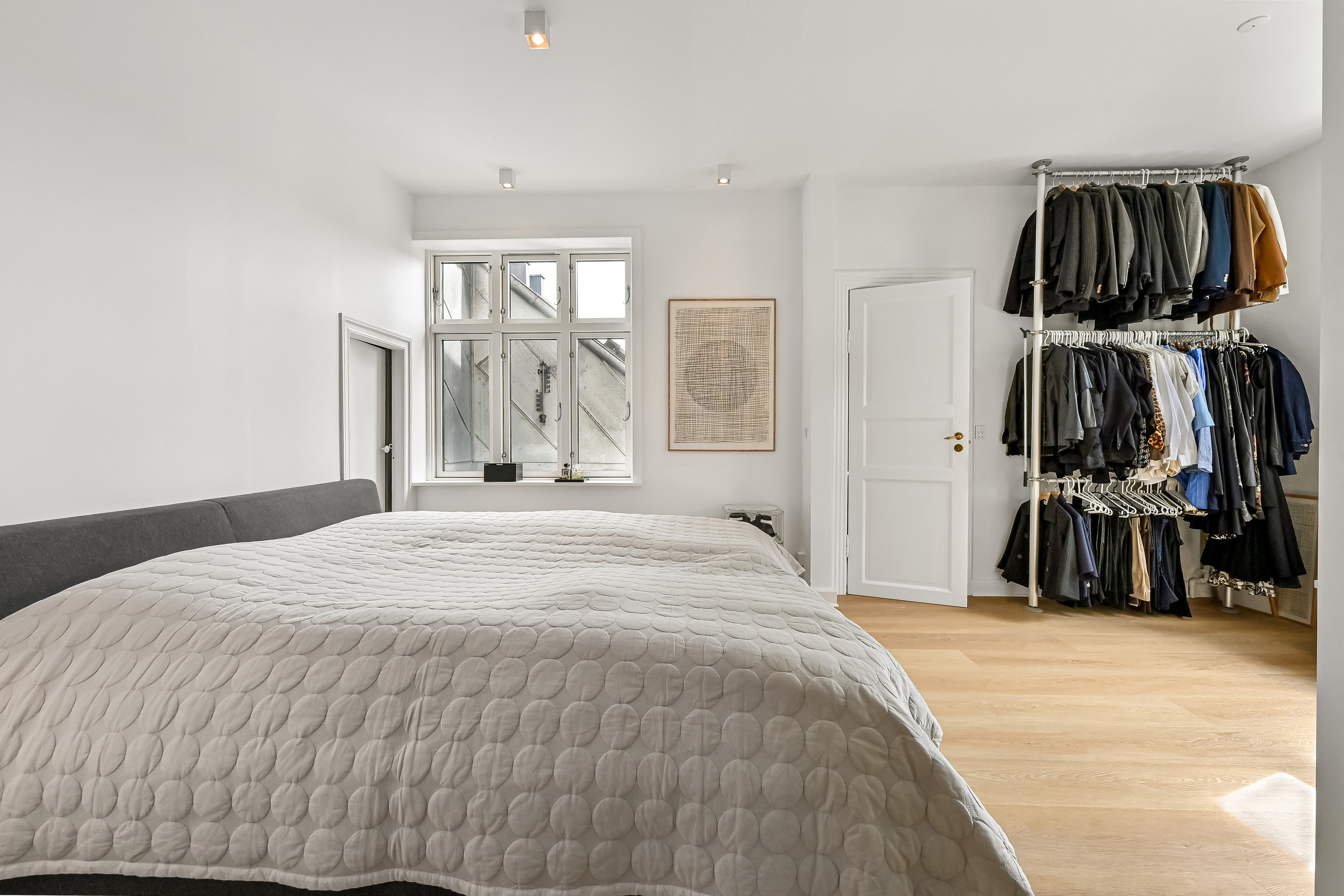 Fremhævet soveværelse billede i fuldskærmstilstand. Billede af Fonnesbechsgade 13A, 1., 7400 Herning