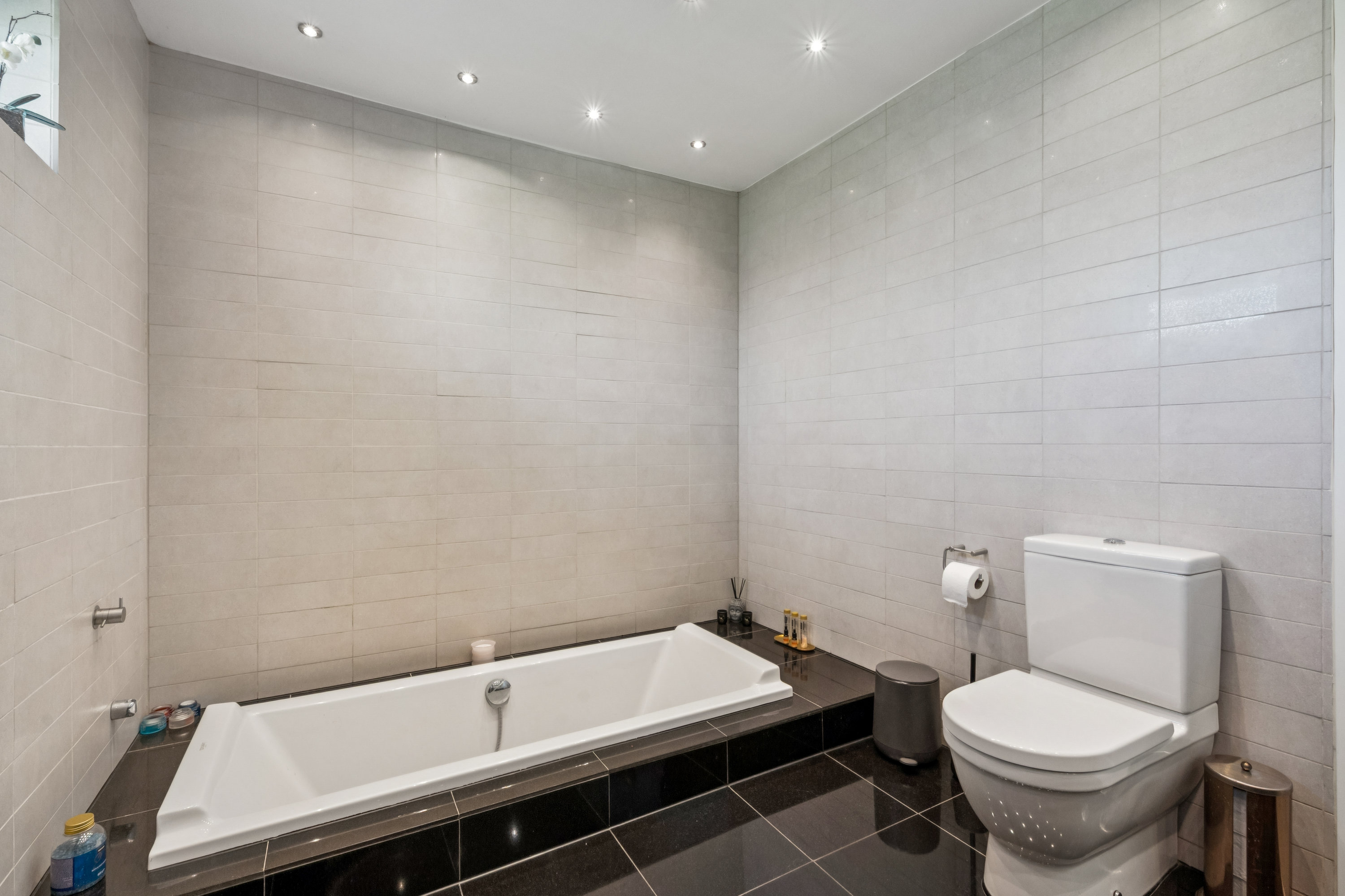 Fremhævet badeværelse billede i fuldskærmstilstand. Billede af Skæring Skolevej 151, 8250 Egå