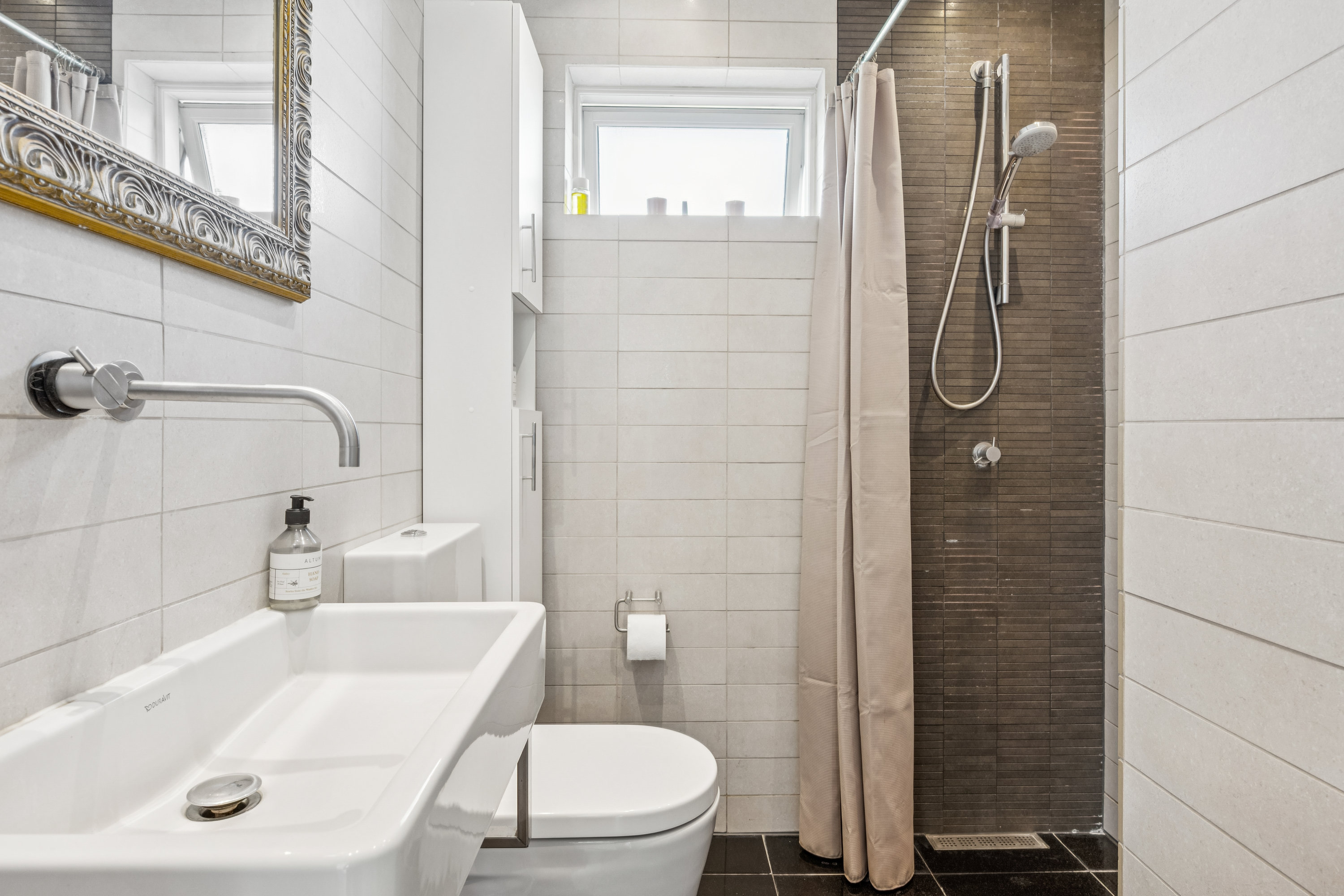 Fremhævet badeværelse billede i fuldskærmstilstand. Billede af Skæring Skolevej 151, 8250 Egå