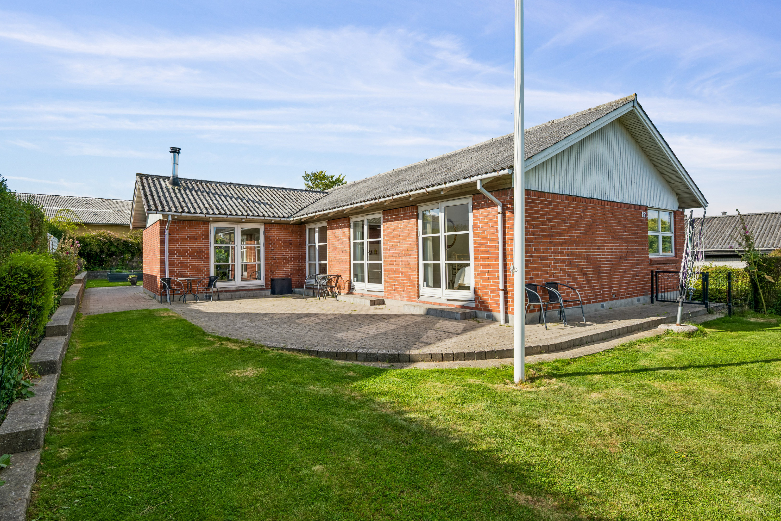 Fremhævet ejendom 1 billede i fuldskærmstilstand. Billede af Skæring Skolevej 151, 8250 Egå