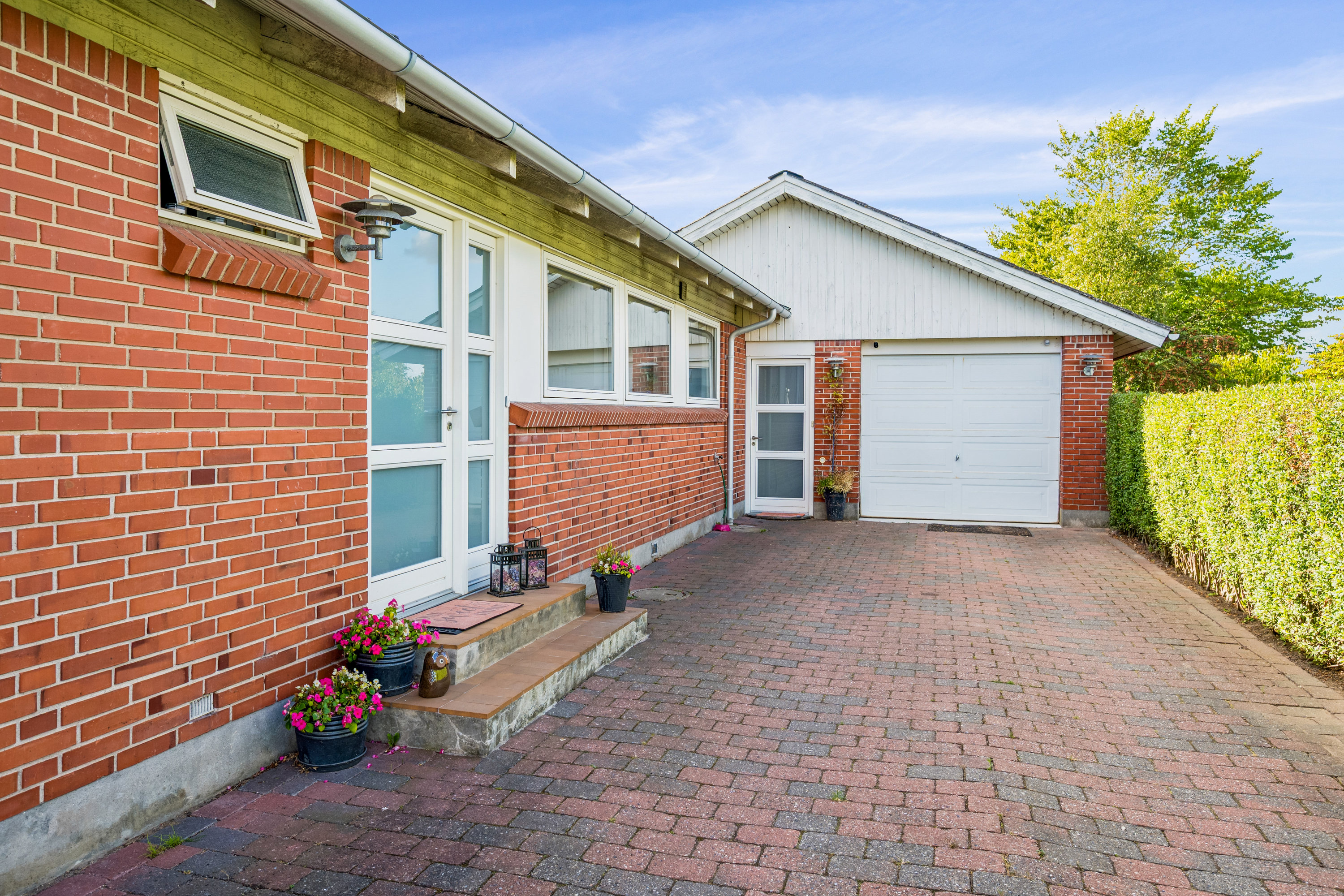 Fremhævet ejendom 1 billede i fuldskærmstilstand. Billede af Skæring Skolevej 151, 8250 Egå