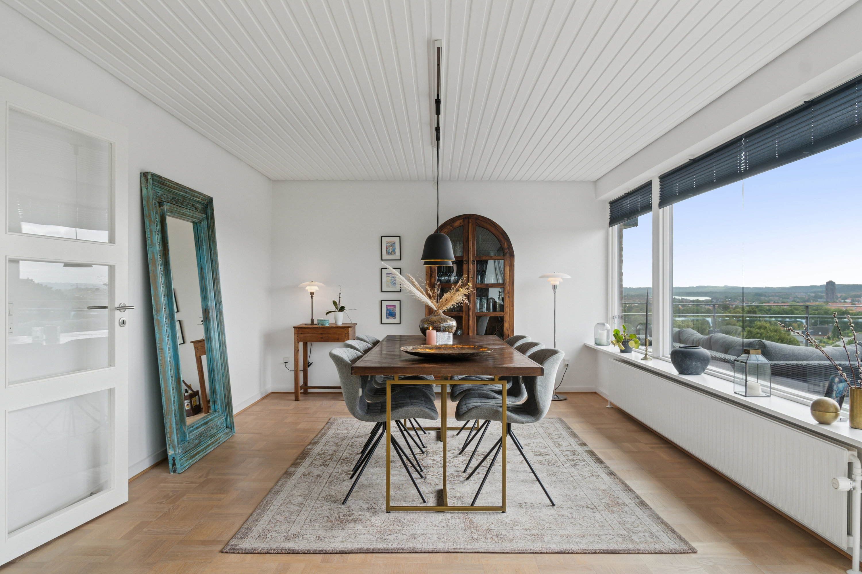 Fremhævet spiseplads billede i fuldskærmstilstand. Billede af Kaj Munks Vej 18, 8600 Silkeborg