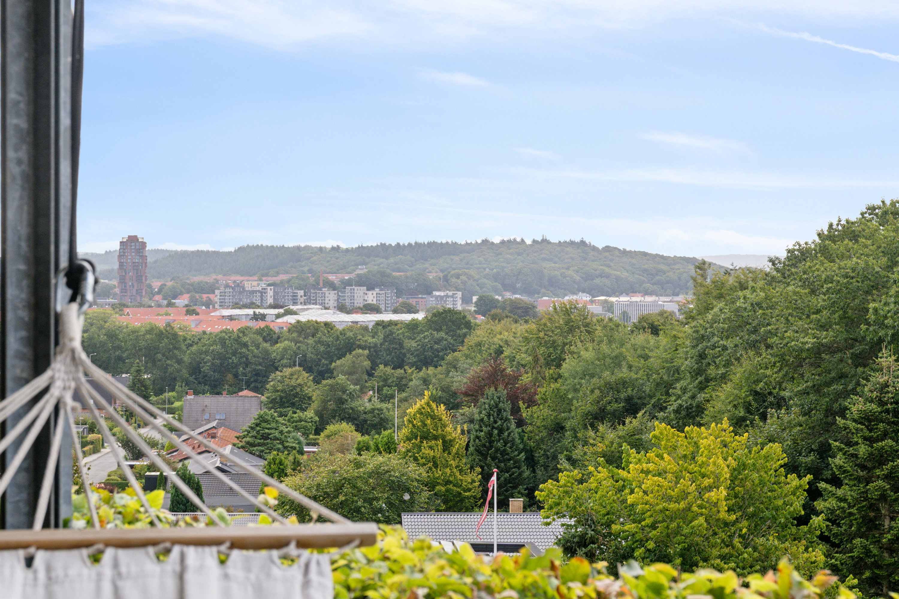 Fremhævet omgivelser billede i fuldskærmstilstand. Billede af Kaj Munks Vej 18, 8600 Silkeborg
