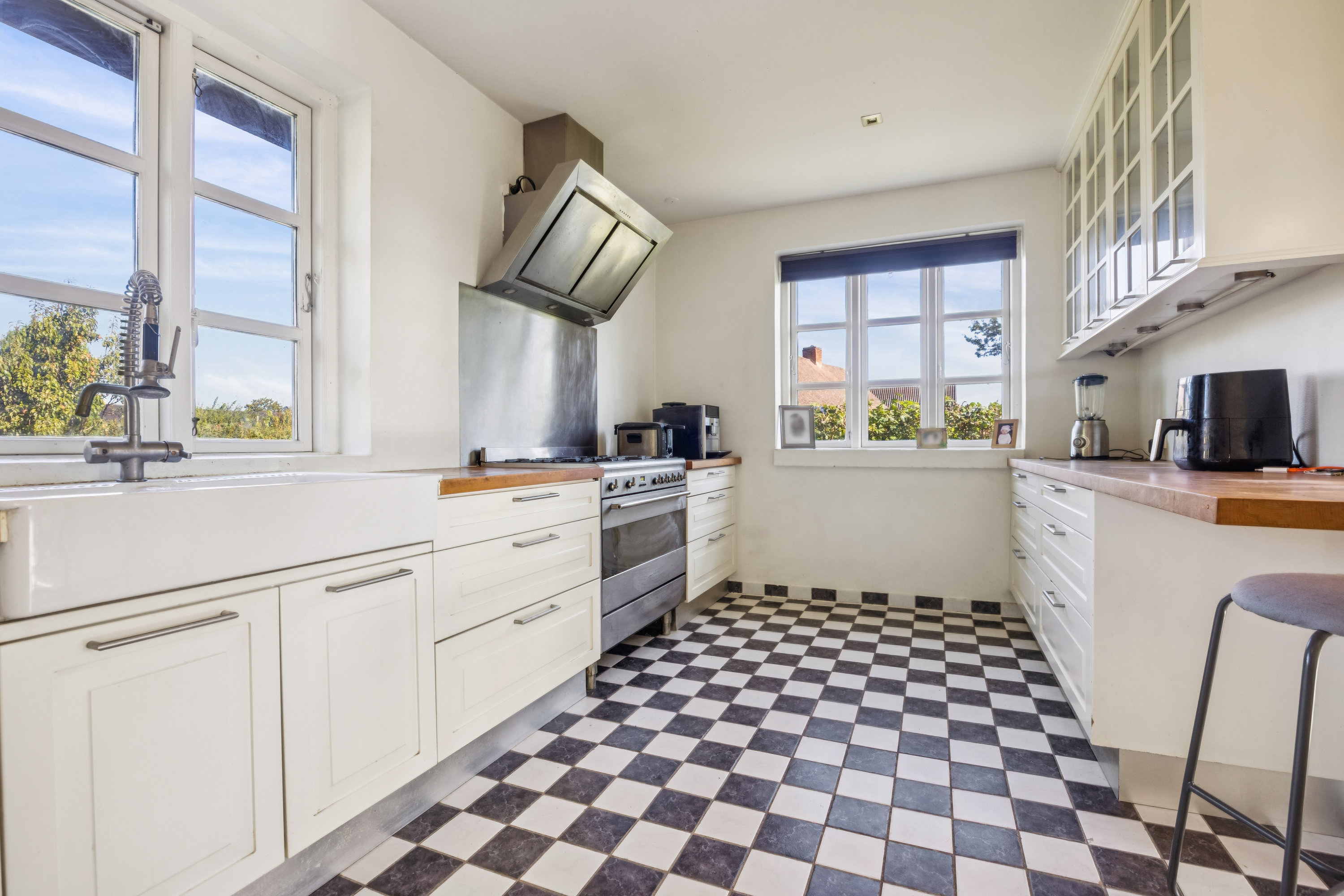 Fremhævet køkken billede i fuldskærmstilstand. Billede af Kirkestien 2, Ulsted, 9370 Hals