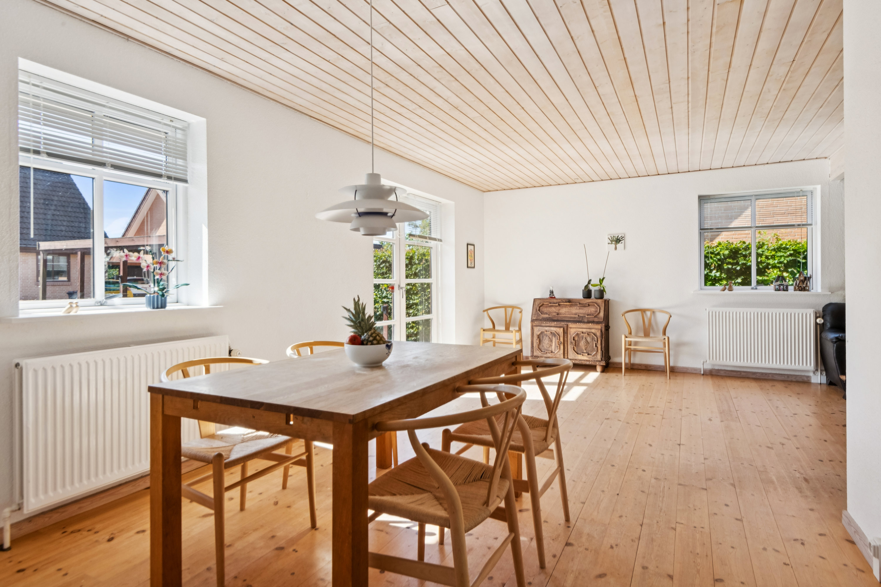 Fremhævet stue billede i fuldskærmstilstand. Billede af Vejrholm 33D, Øster Uttrup, 9220 Aalborg Øst