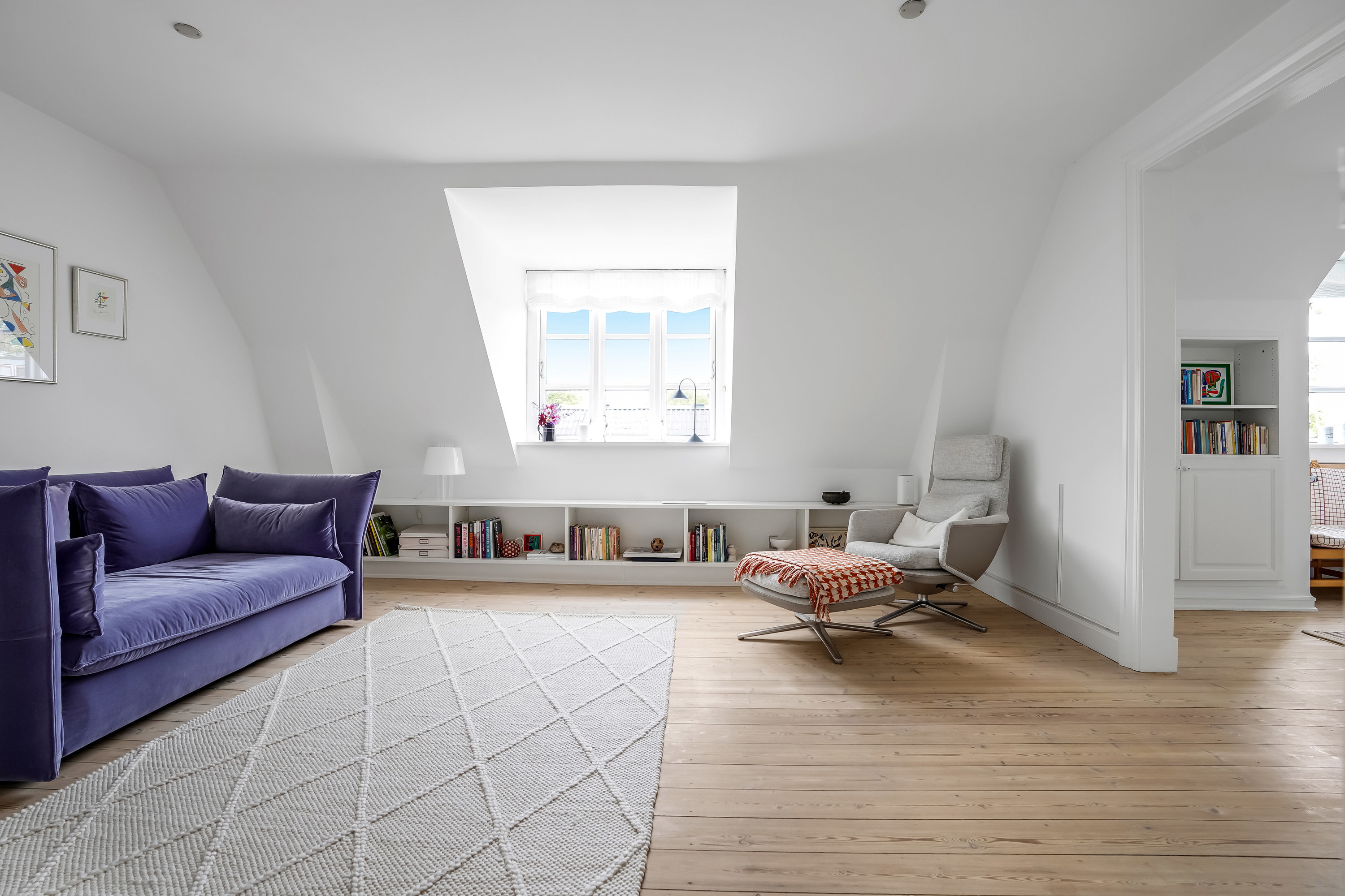 Fremhævet stue billede i fuldskærmstilstand. Billede af Karen Brahes Vej 7, 4. tv., 5000 Odense C