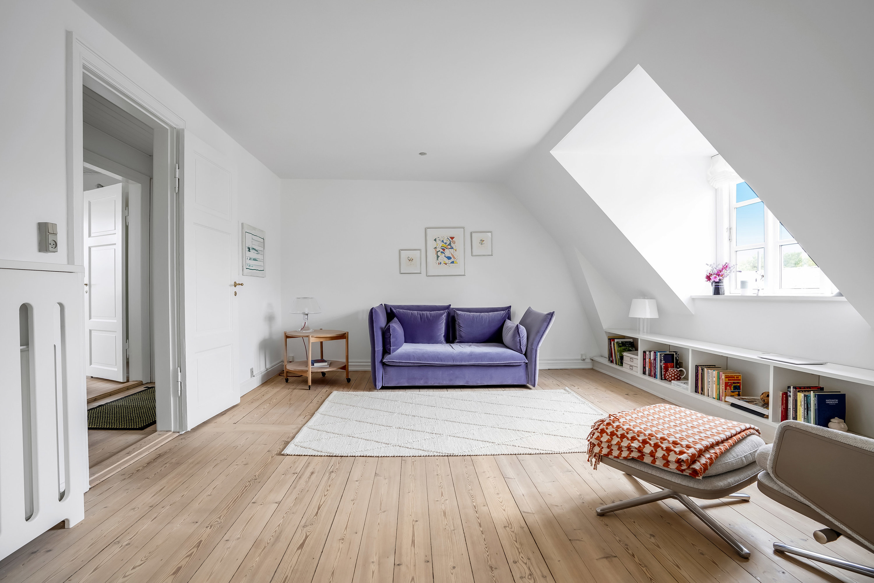 Fremhævet stue billede i fuldskærmstilstand. Billede af Karen Brahes Vej 7, 4. tv., 5000 Odense C