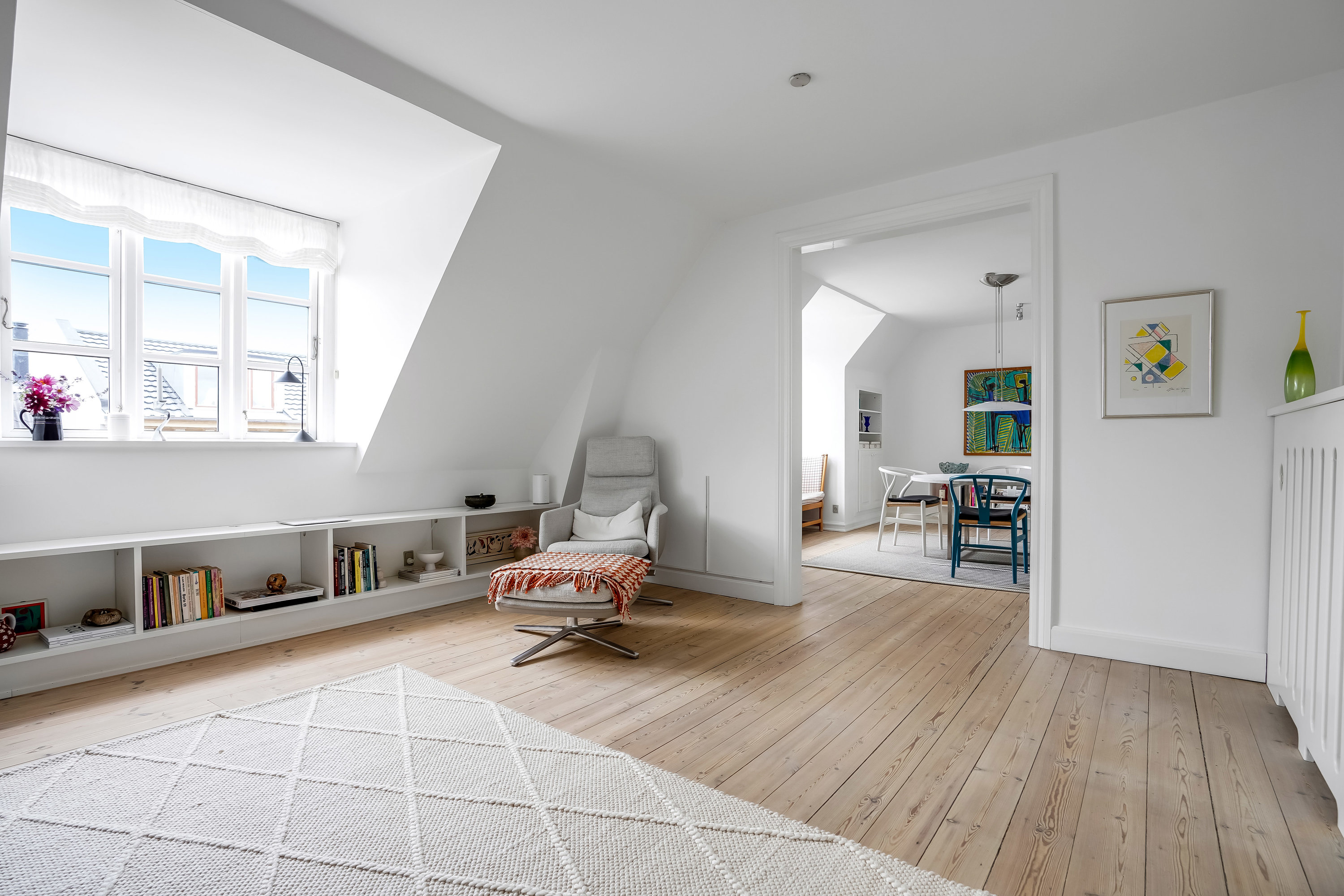 Fremhævet stue billede i fuldskærmstilstand. Billede af Karen Brahes Vej 7, 4. tv., 5000 Odense C