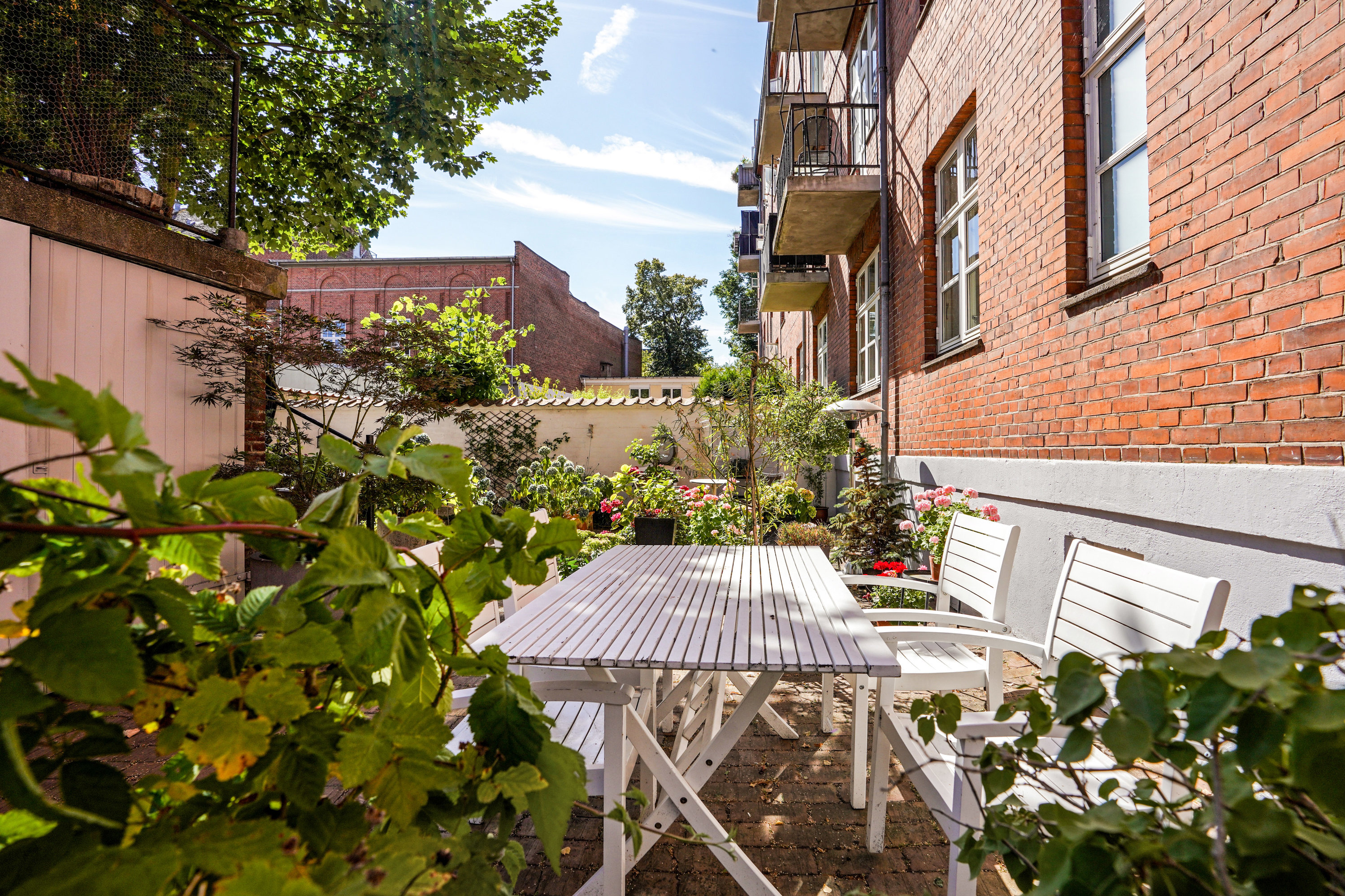 Fremhævet terrasse billede i fuldskærmstilstand. Billede af Karen Brahes Vej 7, 4. tv., 5000 Odense C