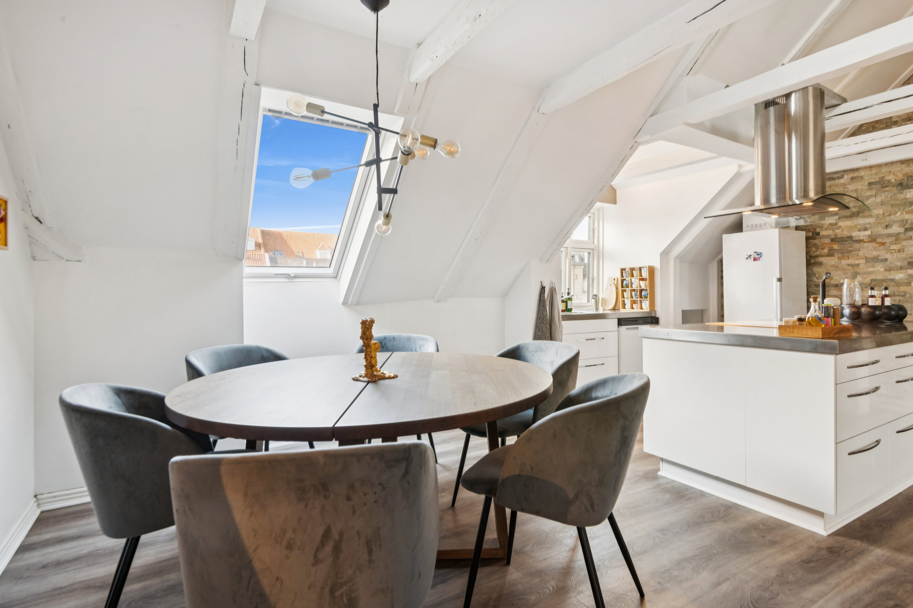 Fremhævet køkken billede i fuldskærmstilstand. Billede af Christiansgade 58, 3. th., 9000 Aalborg