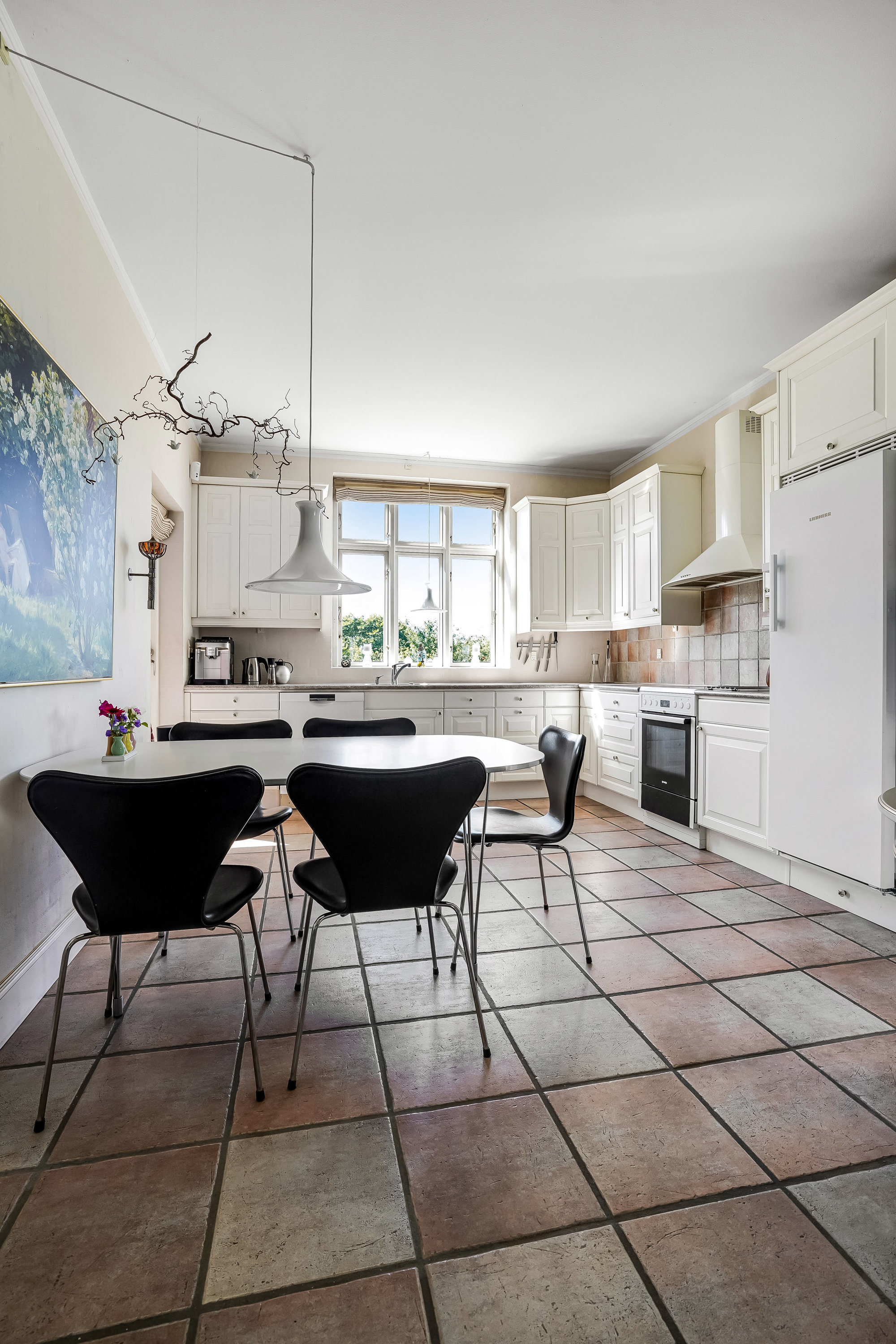 Fremhævet køkken billede i fuldskærmstilstand. Billede af Langelinie 121, 5230 Odense M