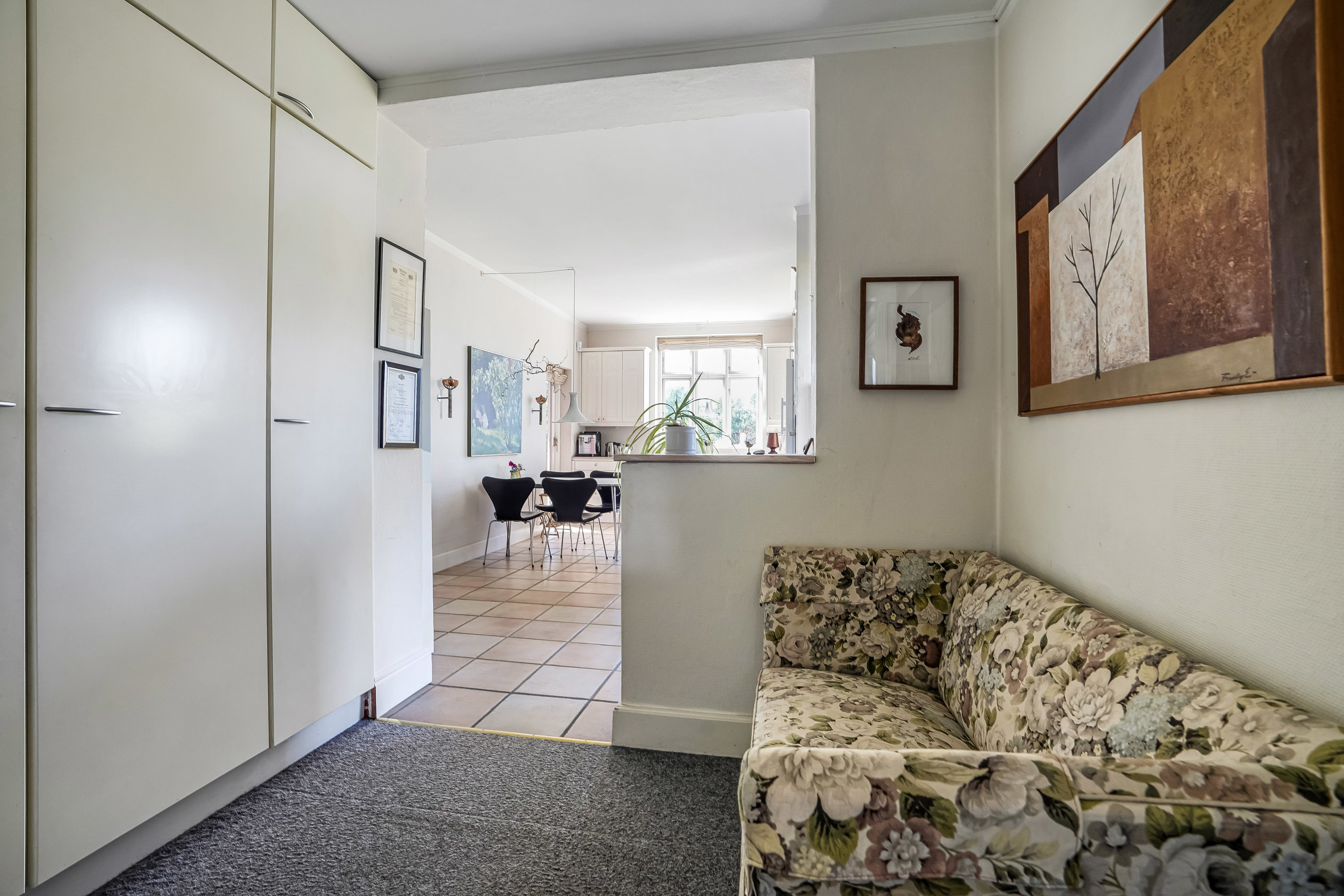 Fremhævet stue billede i fuldskærmstilstand. Billede af Langelinie 121, 5230 Odense M