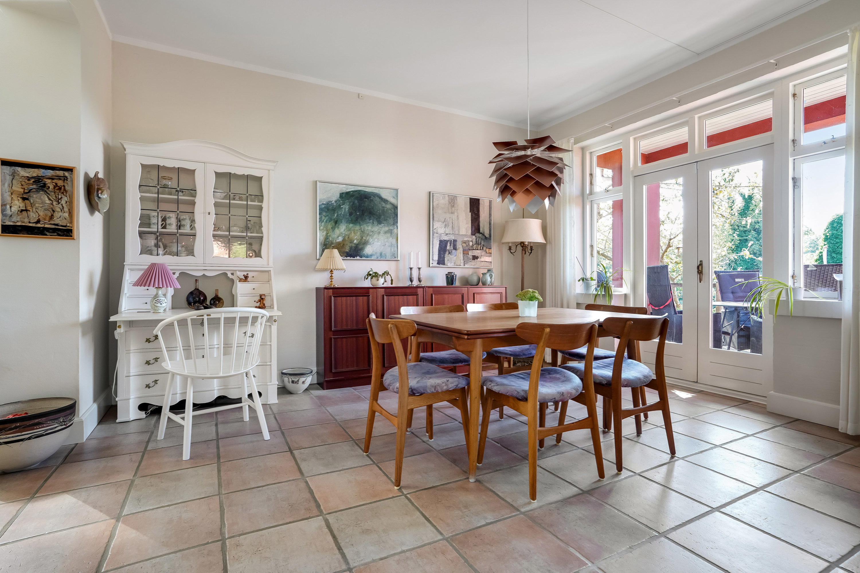 Fremhævet stue billede i fuldskærmstilstand. Billede af Langelinie 121, 5230 Odense M